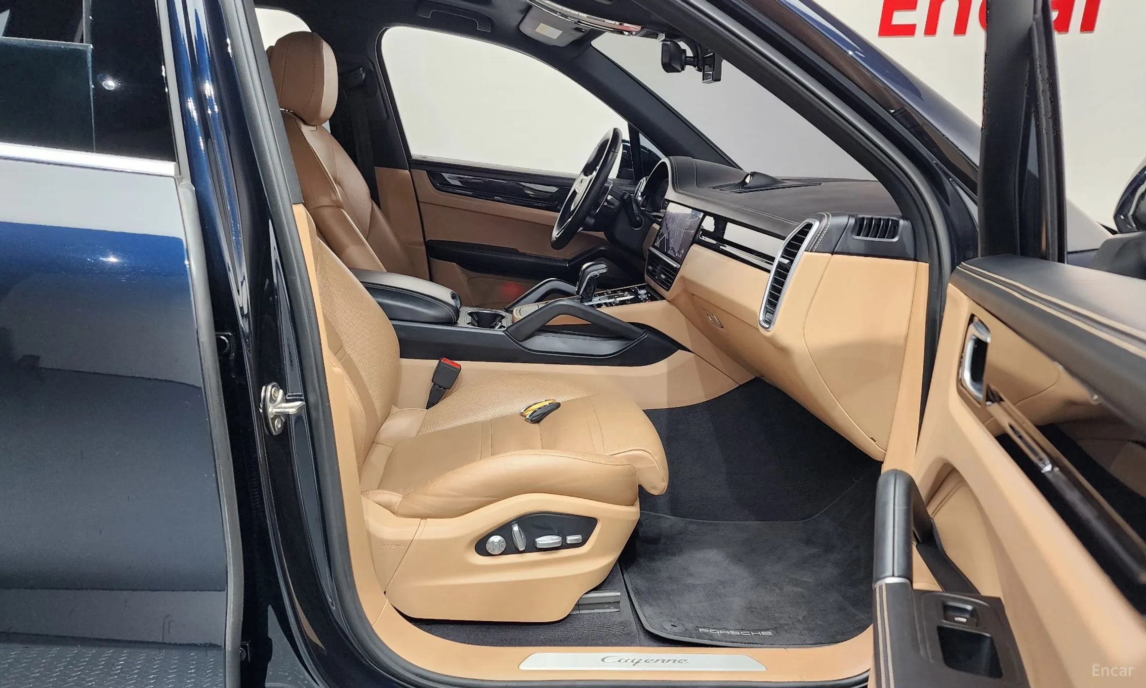 Porsche Cayenne (PO536) превью 11