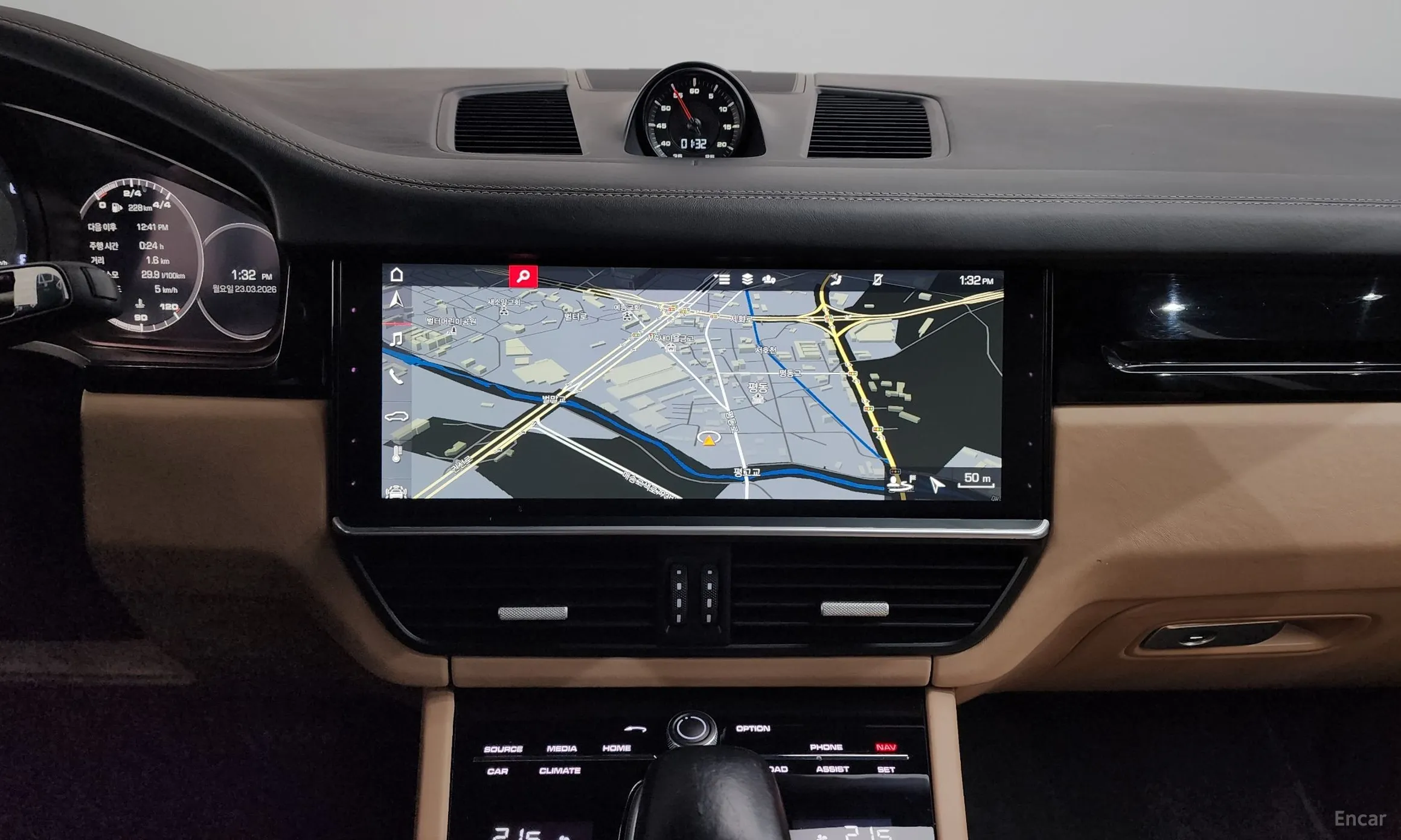Porsche Cayenne (PO536) превью 15