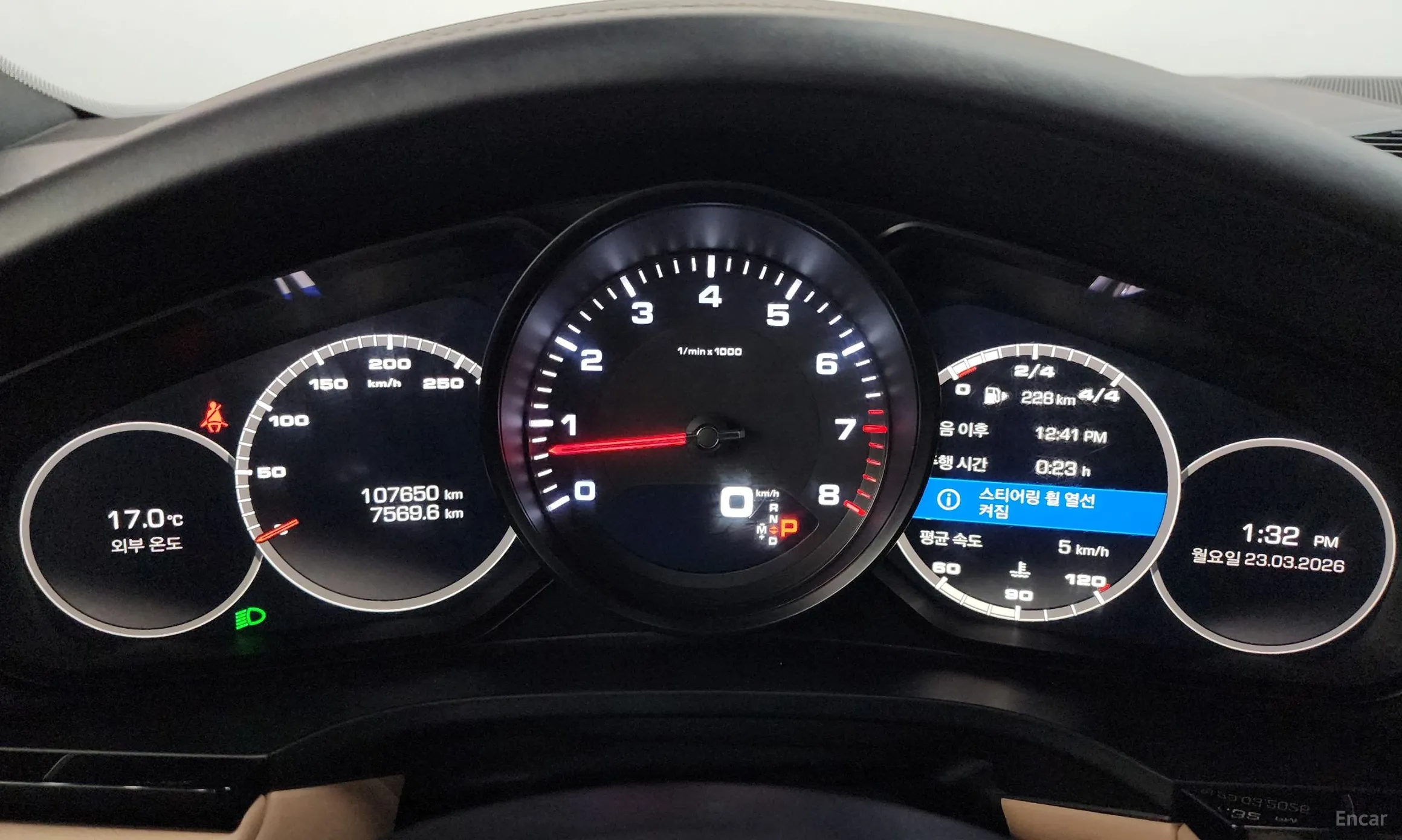 Porsche Cayenne (PO536) превью 8