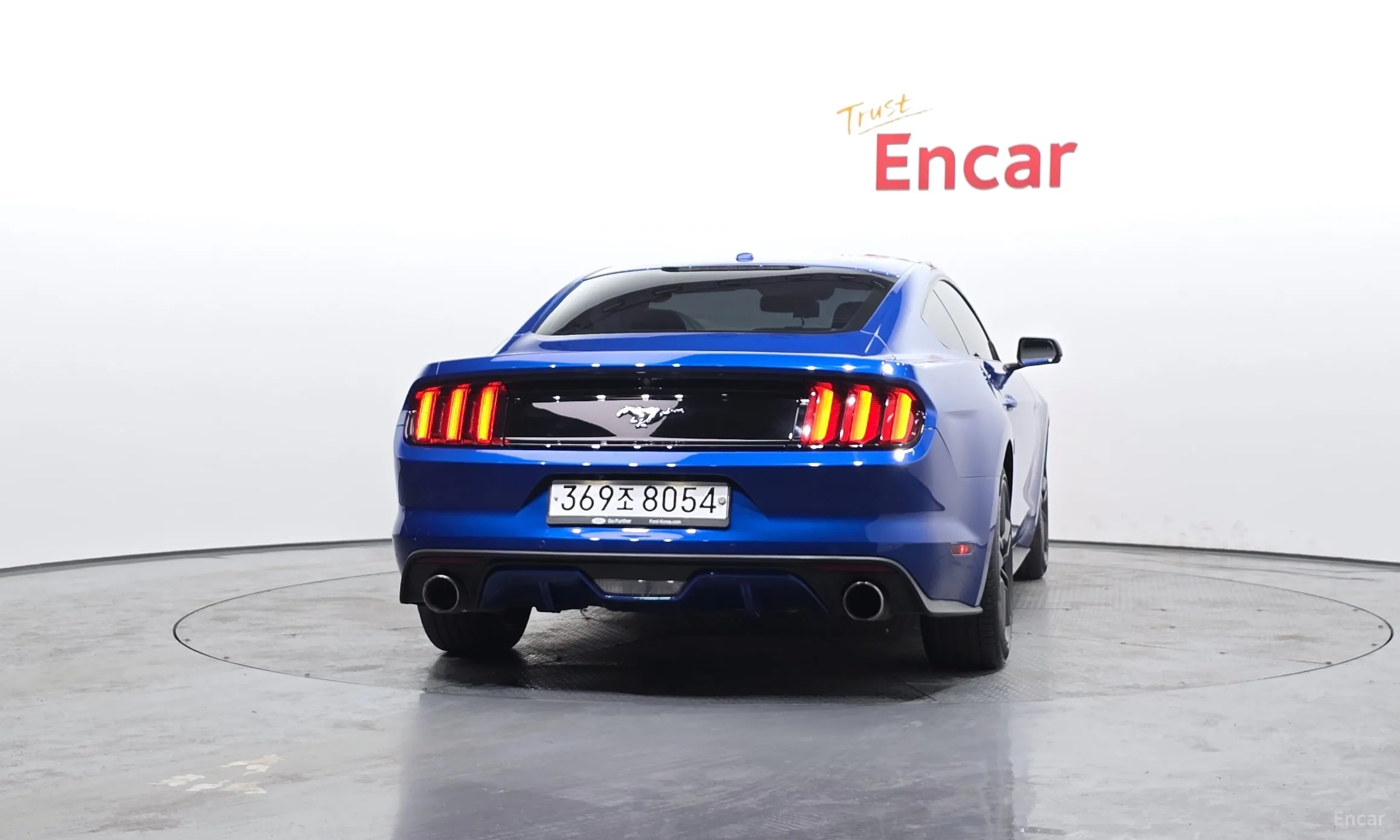 Ford Mustang превью 4