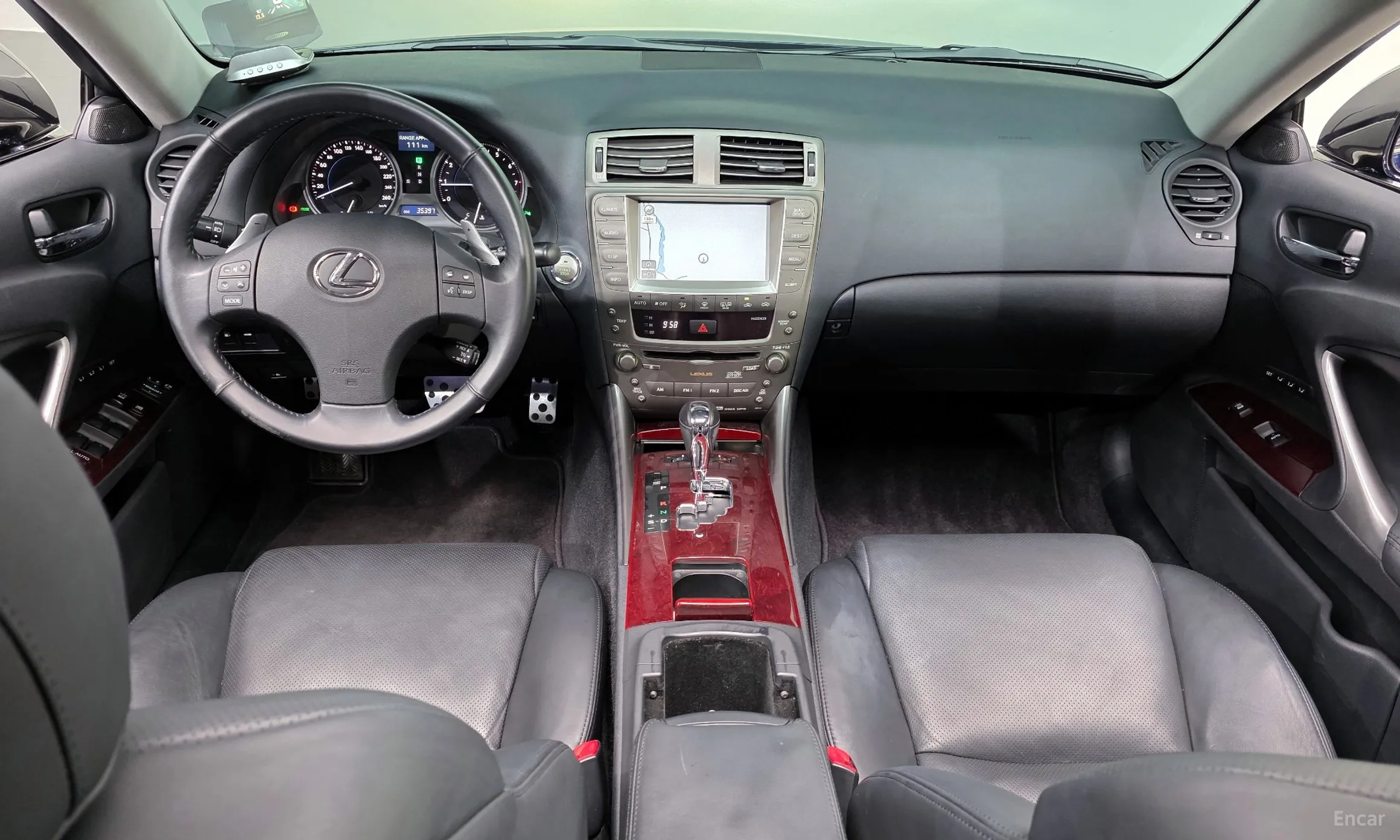 Lexus IS250 превью 7