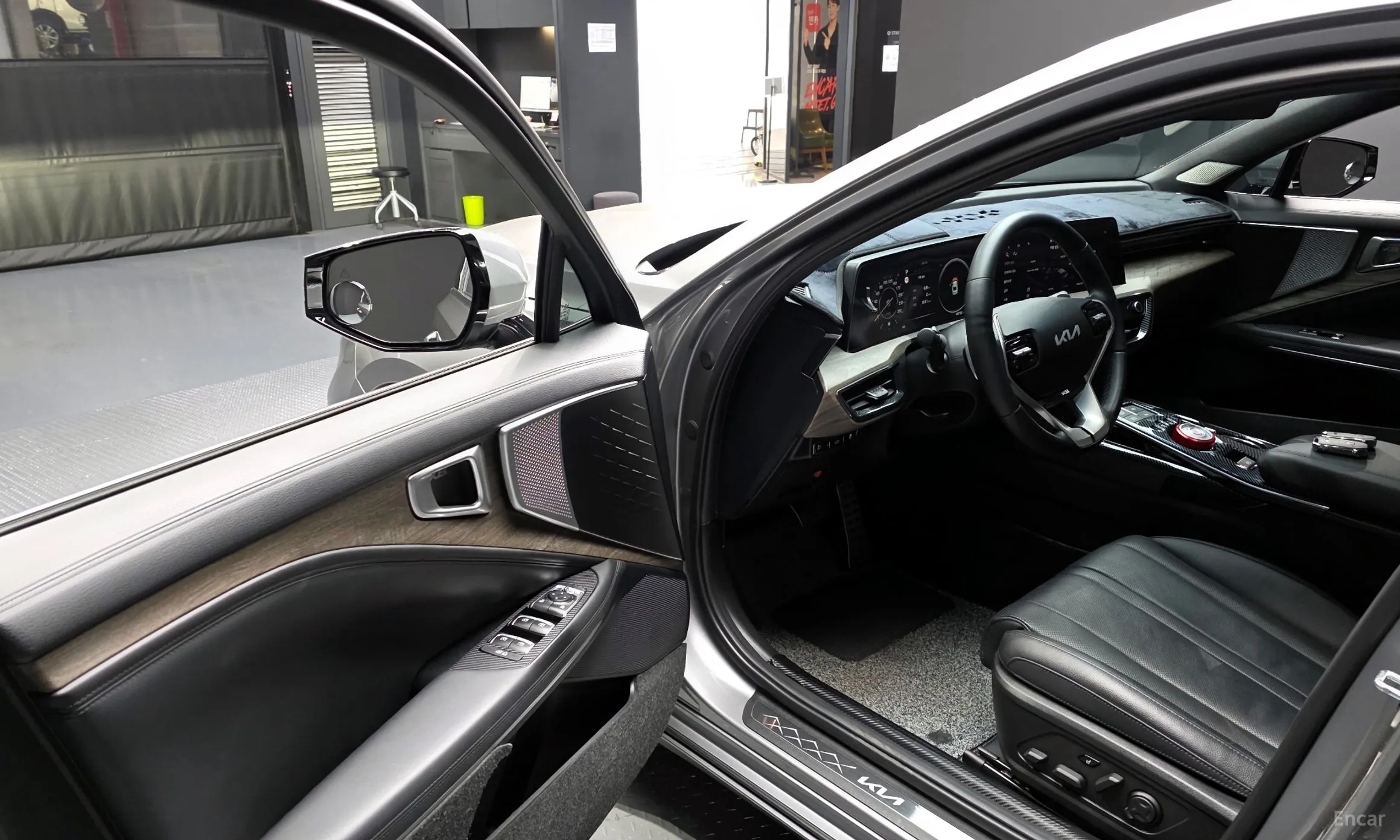 Kia K8 превью 11