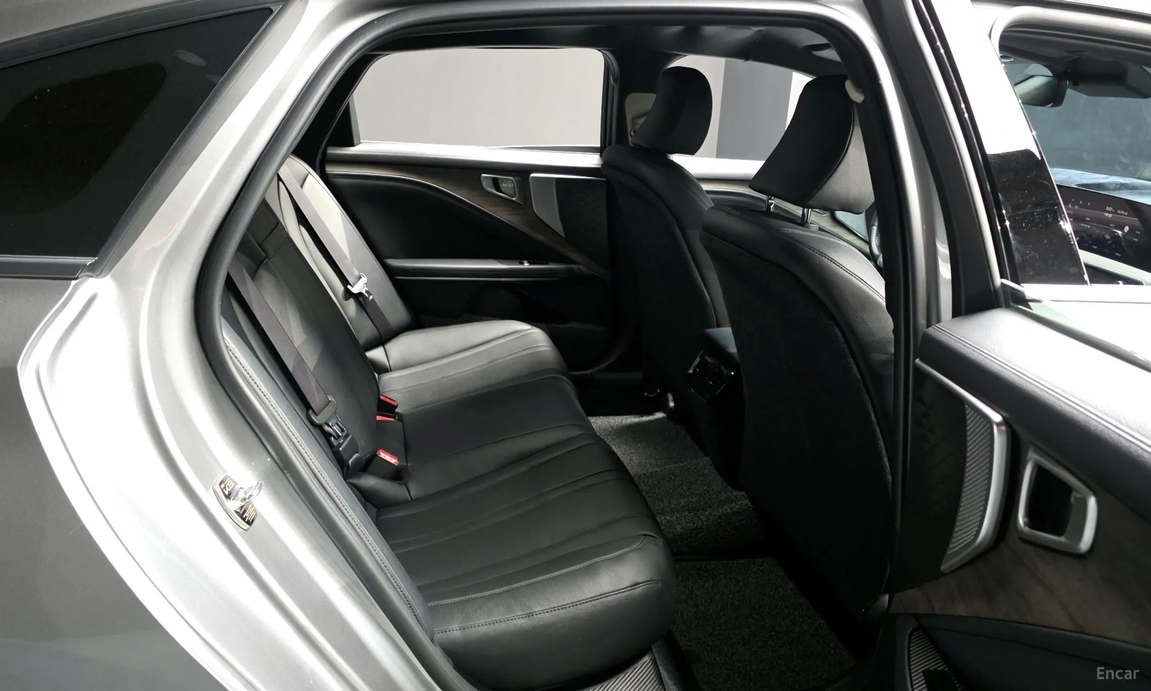 Kia K8 превью 12