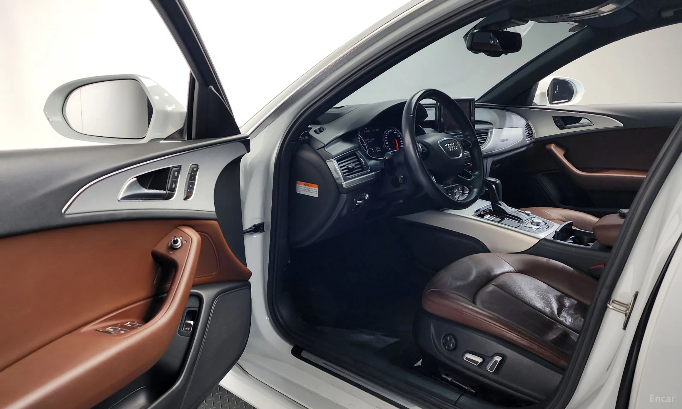 Audi New A6 превью 10