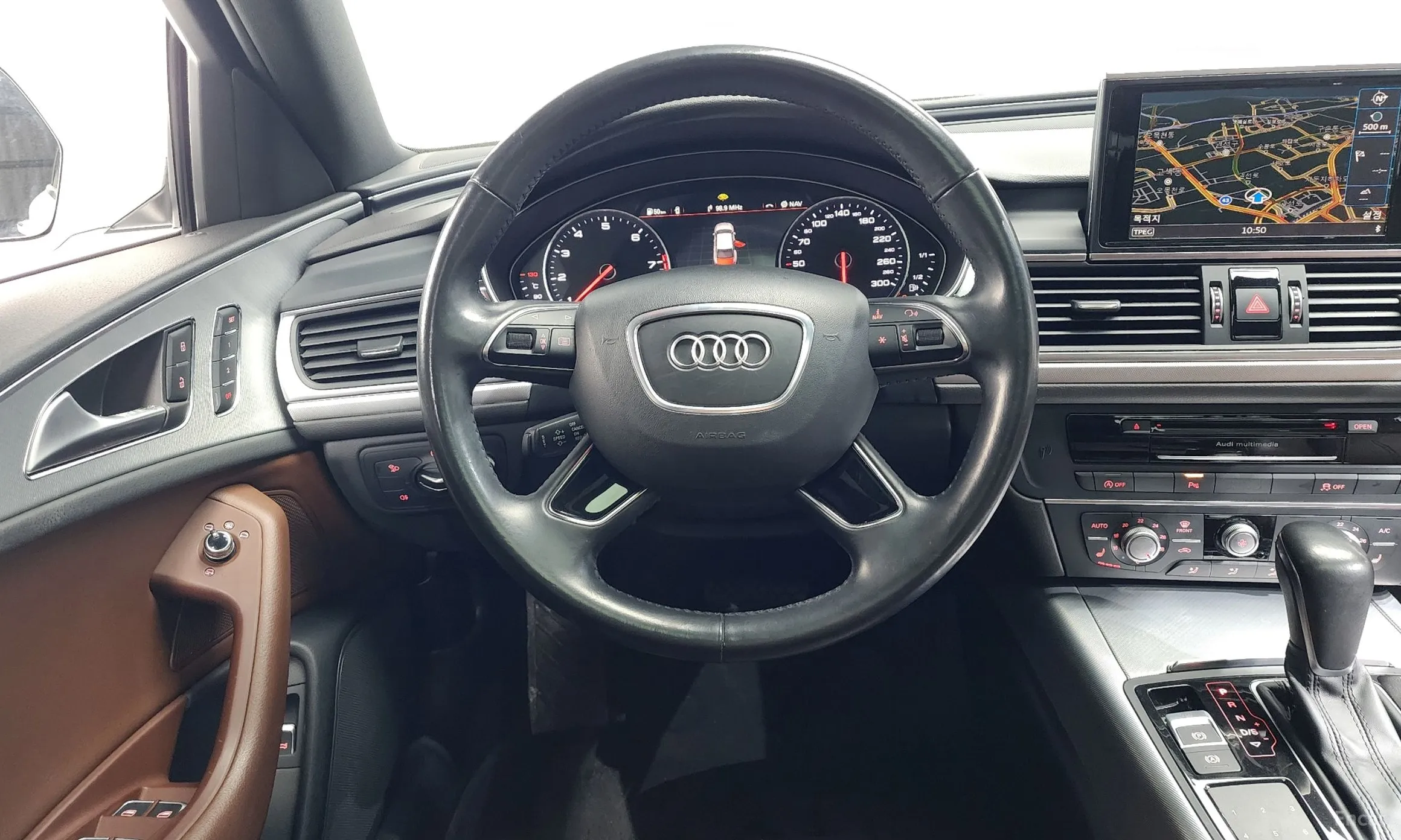 Audi New A6 превью 13