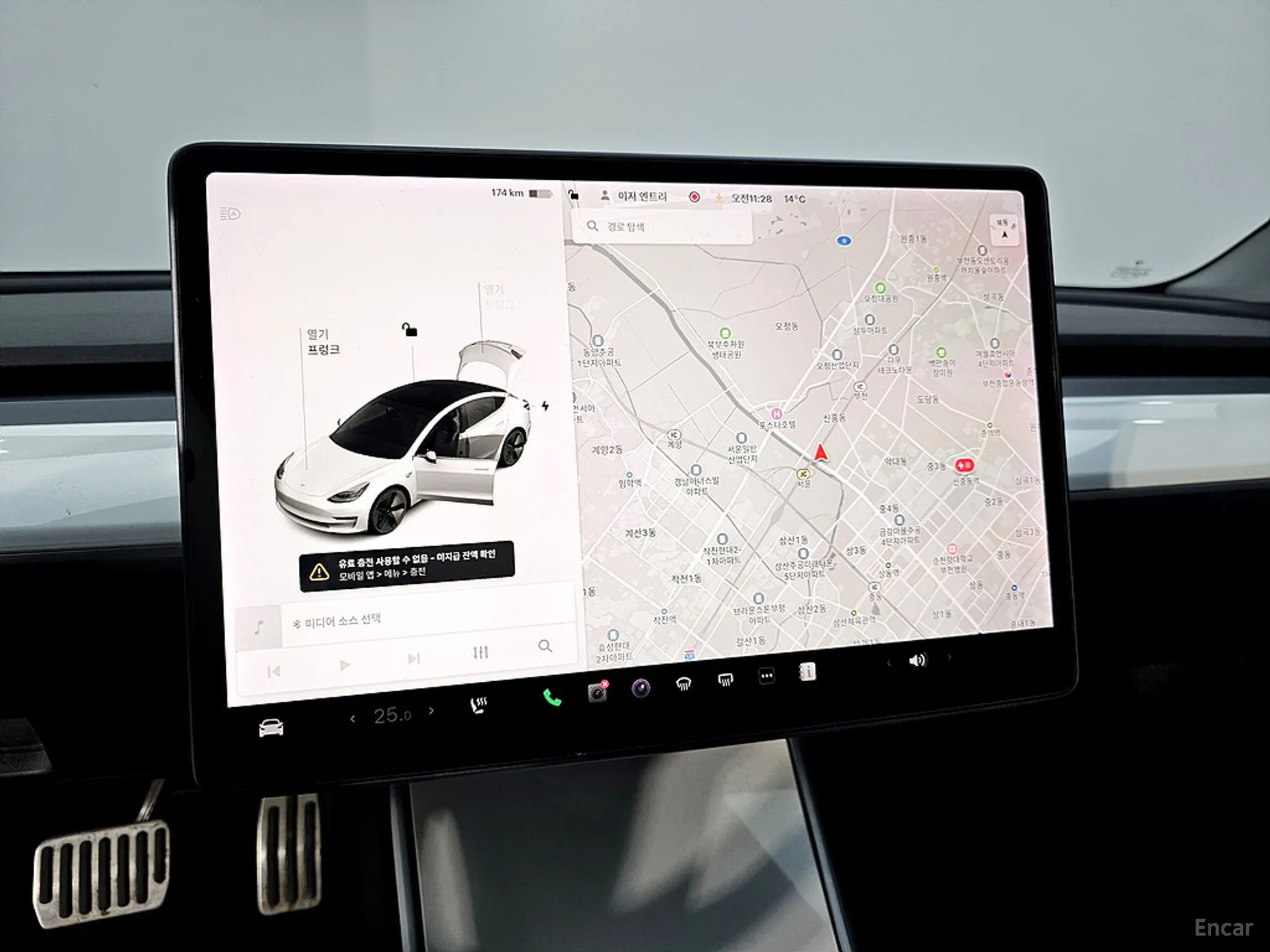 Tesla Model 3 превью 15