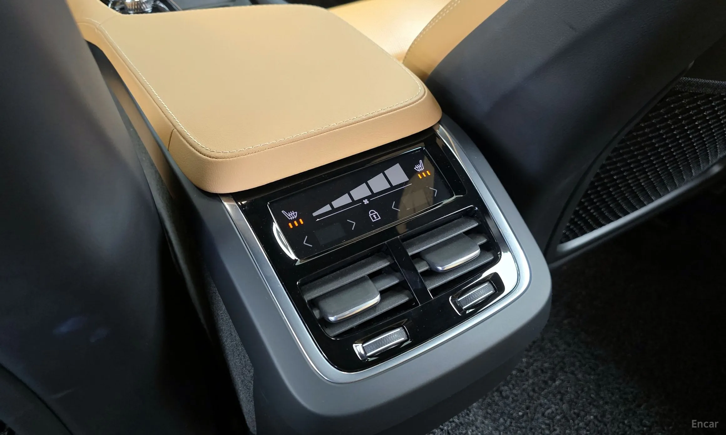 Volvo XC90 Gen 2 превью 19