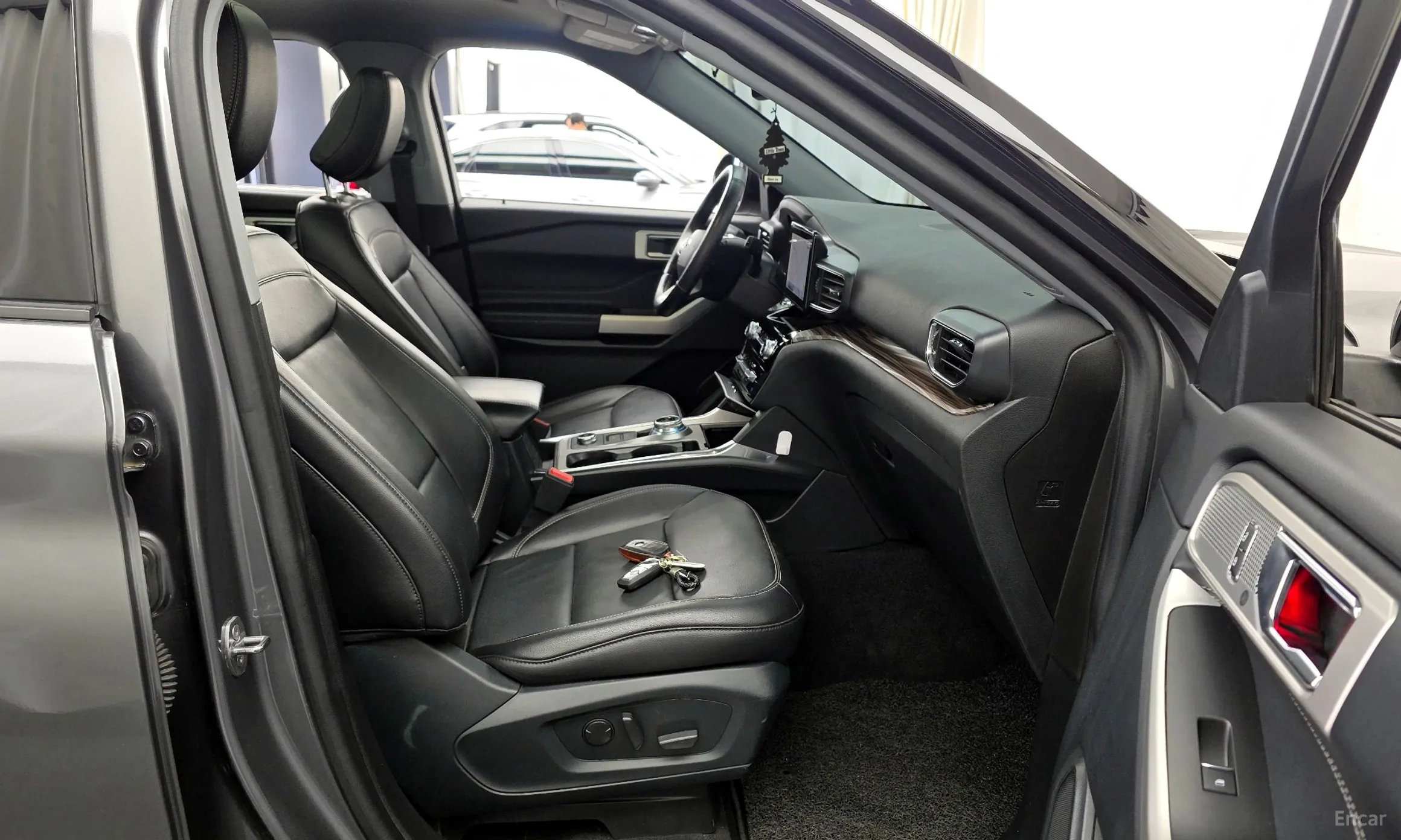 Ford Explorer 6th Generation превью 11