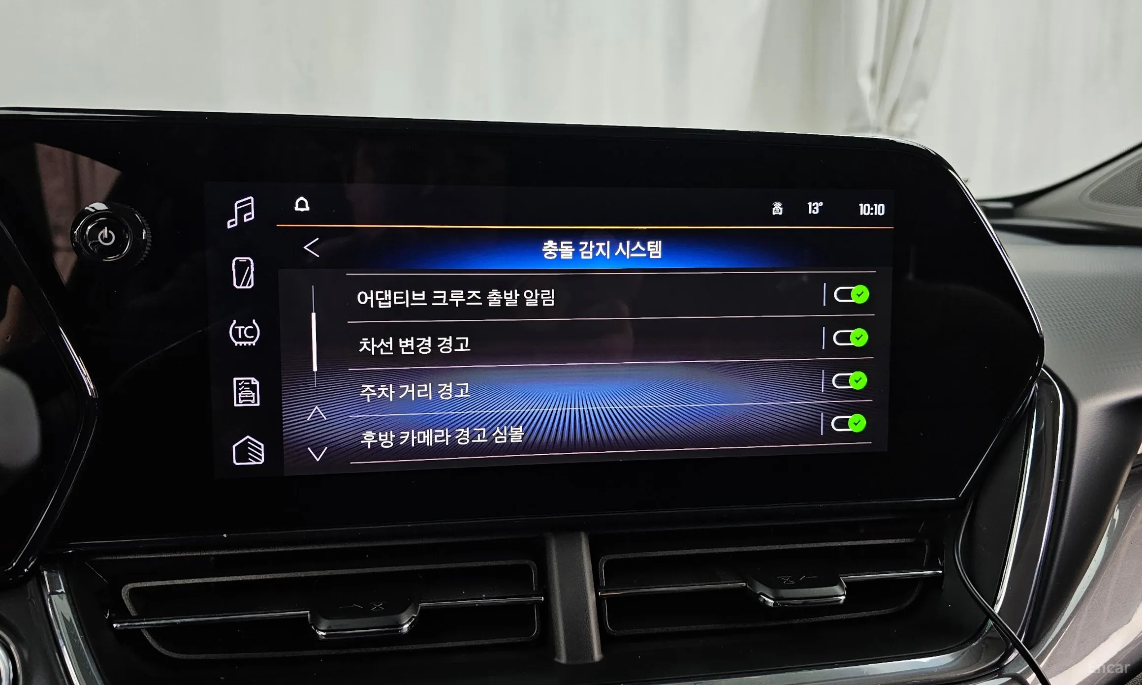 Chevrolet (GM Daewoo) Trax Crossover превью 16