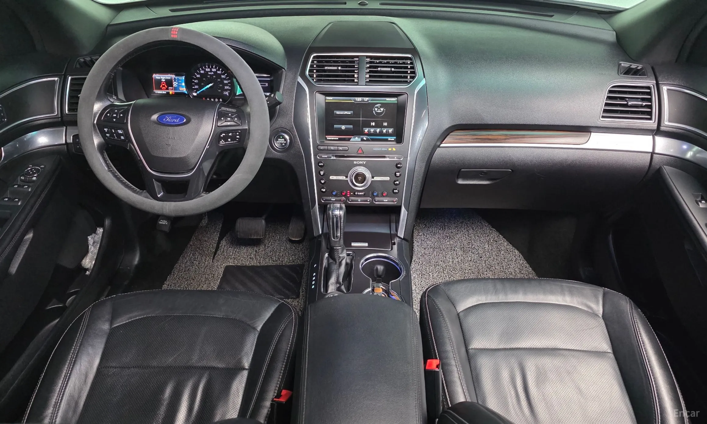 Ford Explorer превью 7