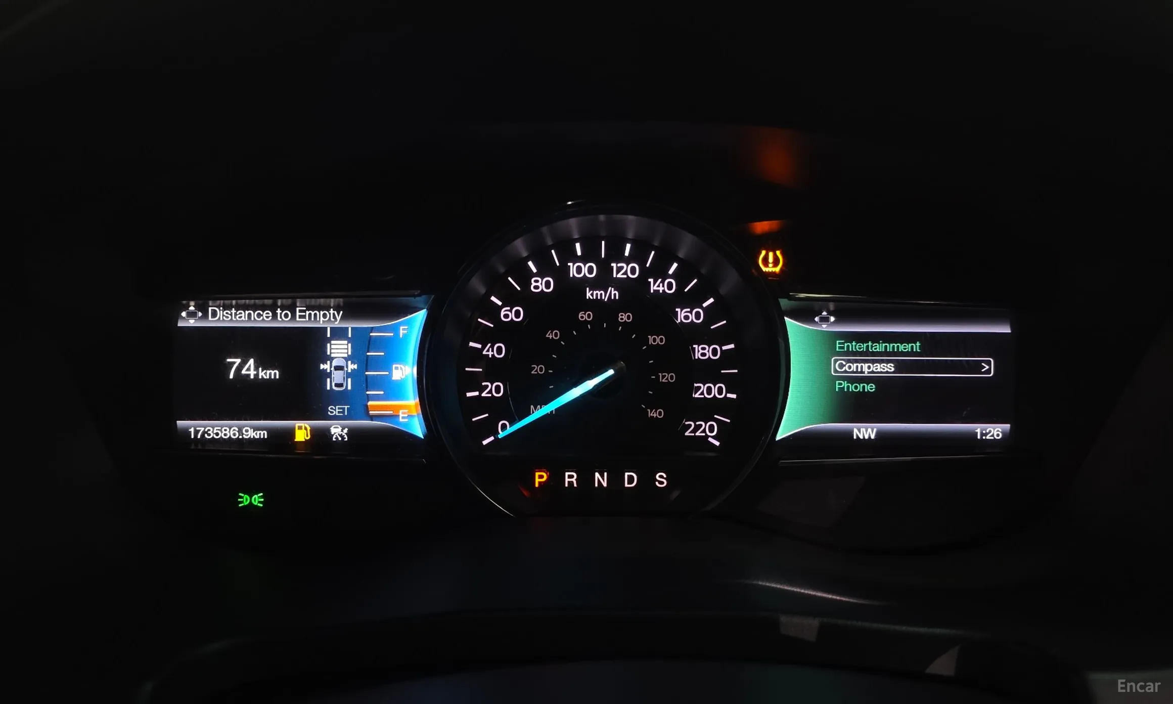 Ford Explorer превью 8