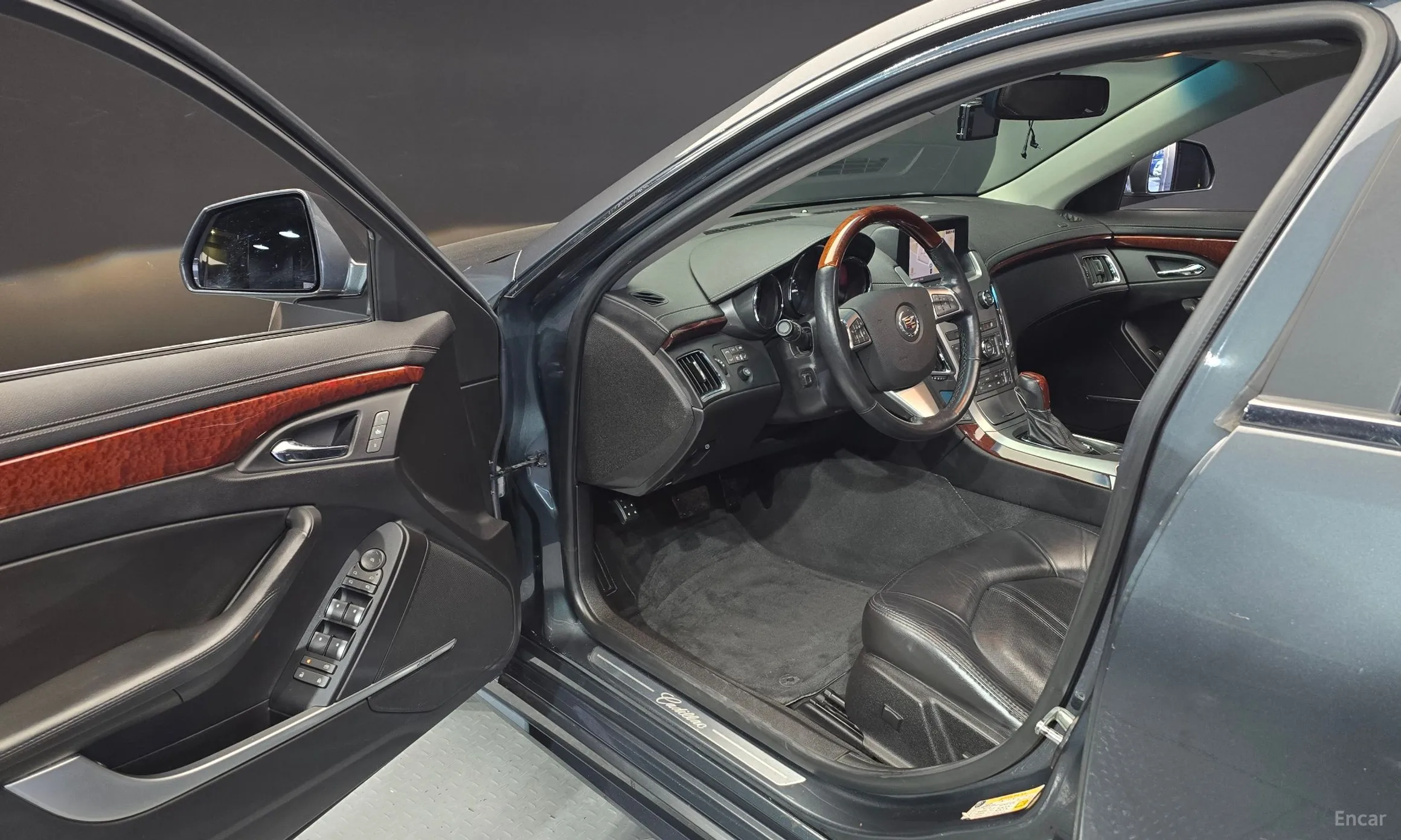 Cadillac CTS Gen 2 превью 10