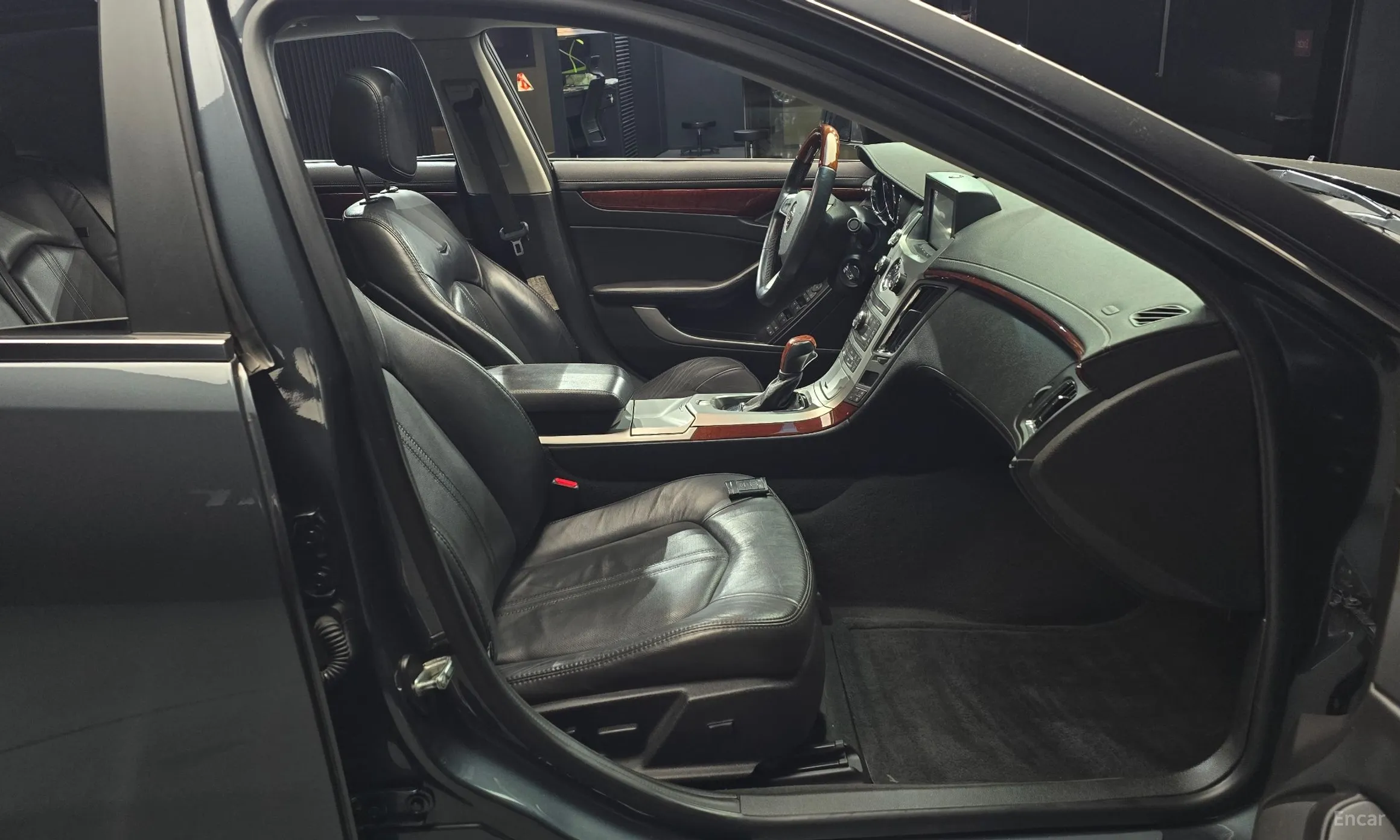 Cadillac CTS Gen 2 превью 11