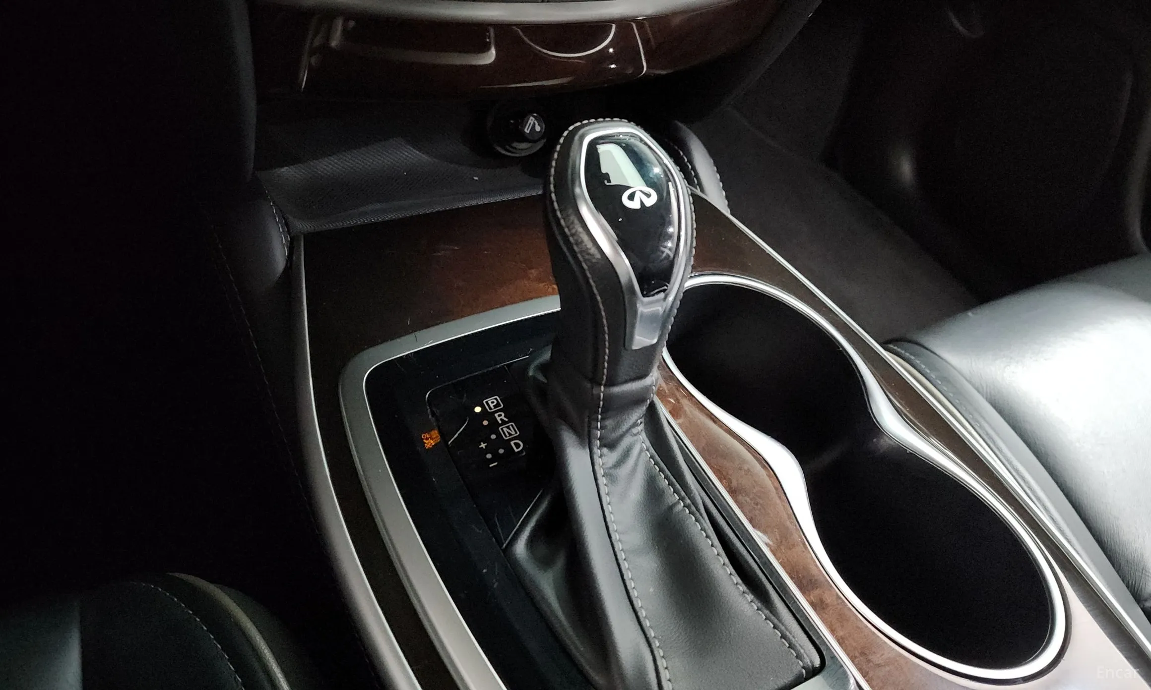 Infiniti QX60 превью 9