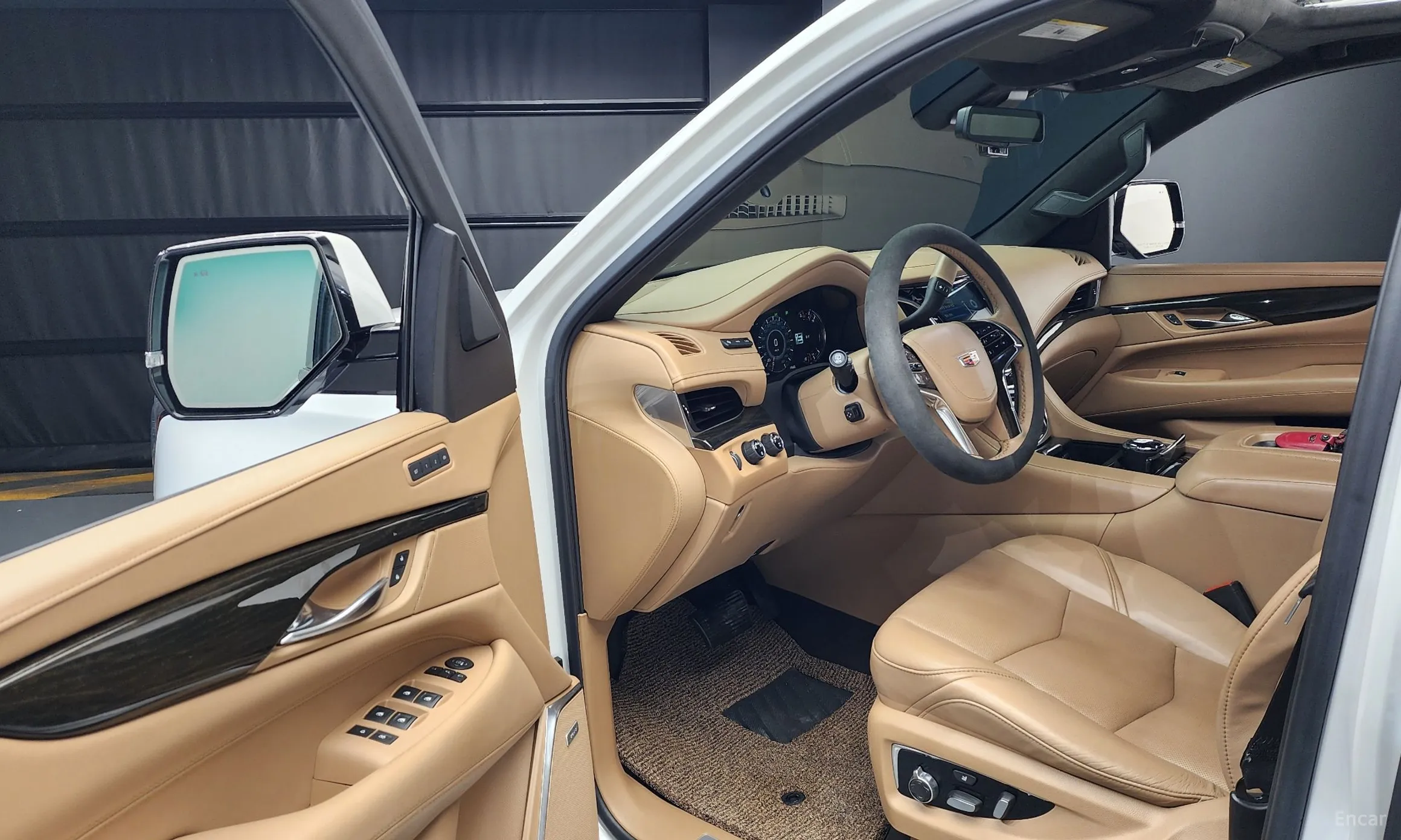 Cadillac Escalade превью 10