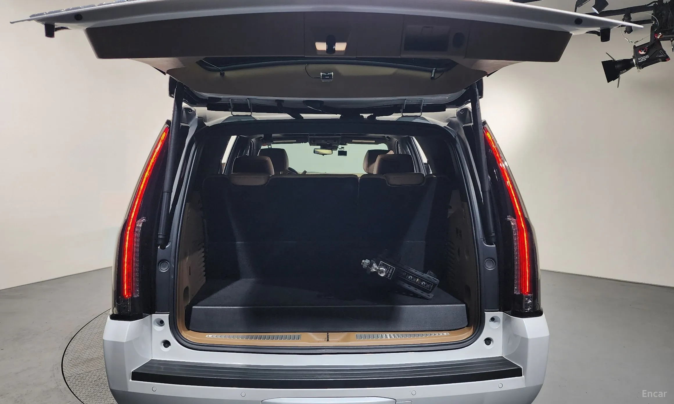 Cadillac Escalade превью 20