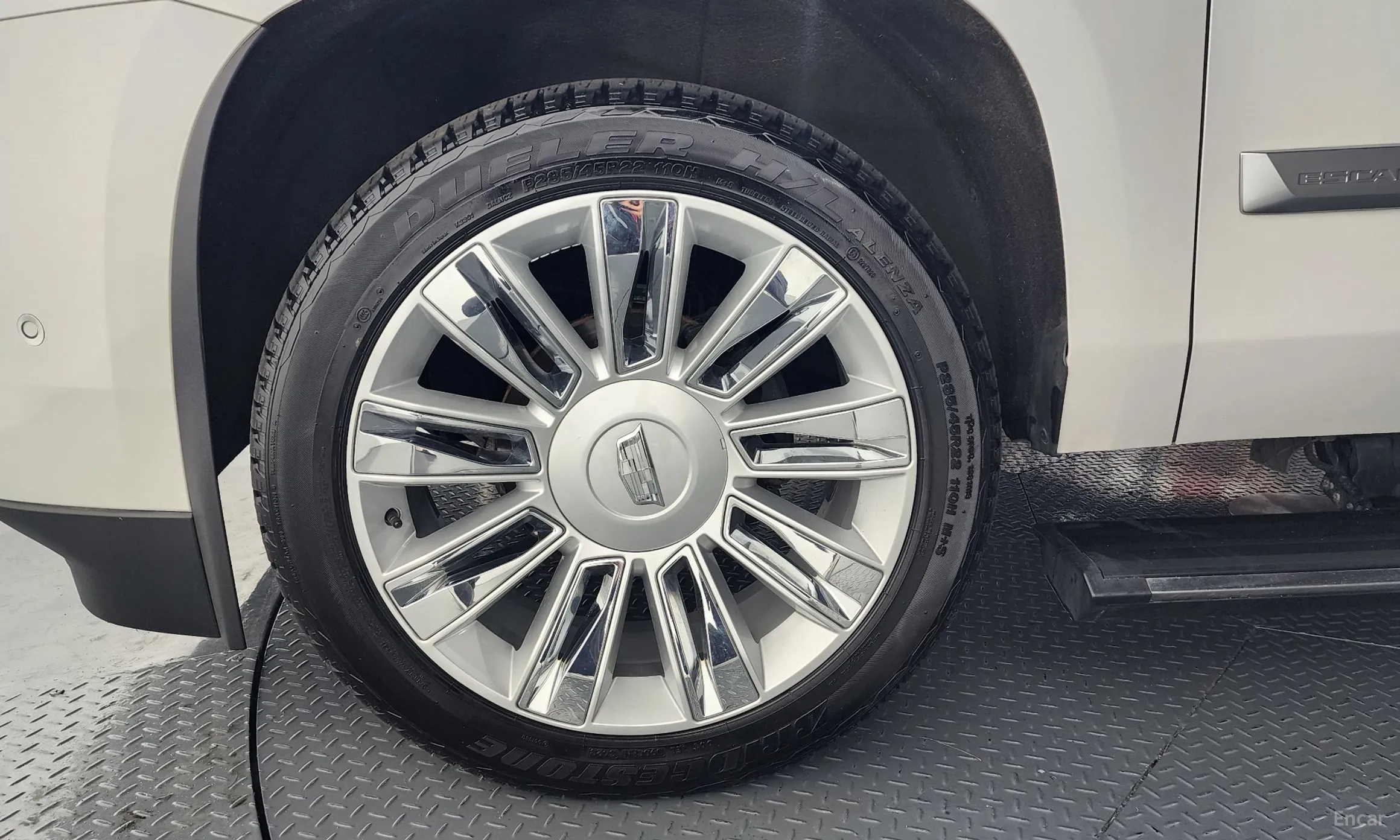 Cadillac Escalade превью 5