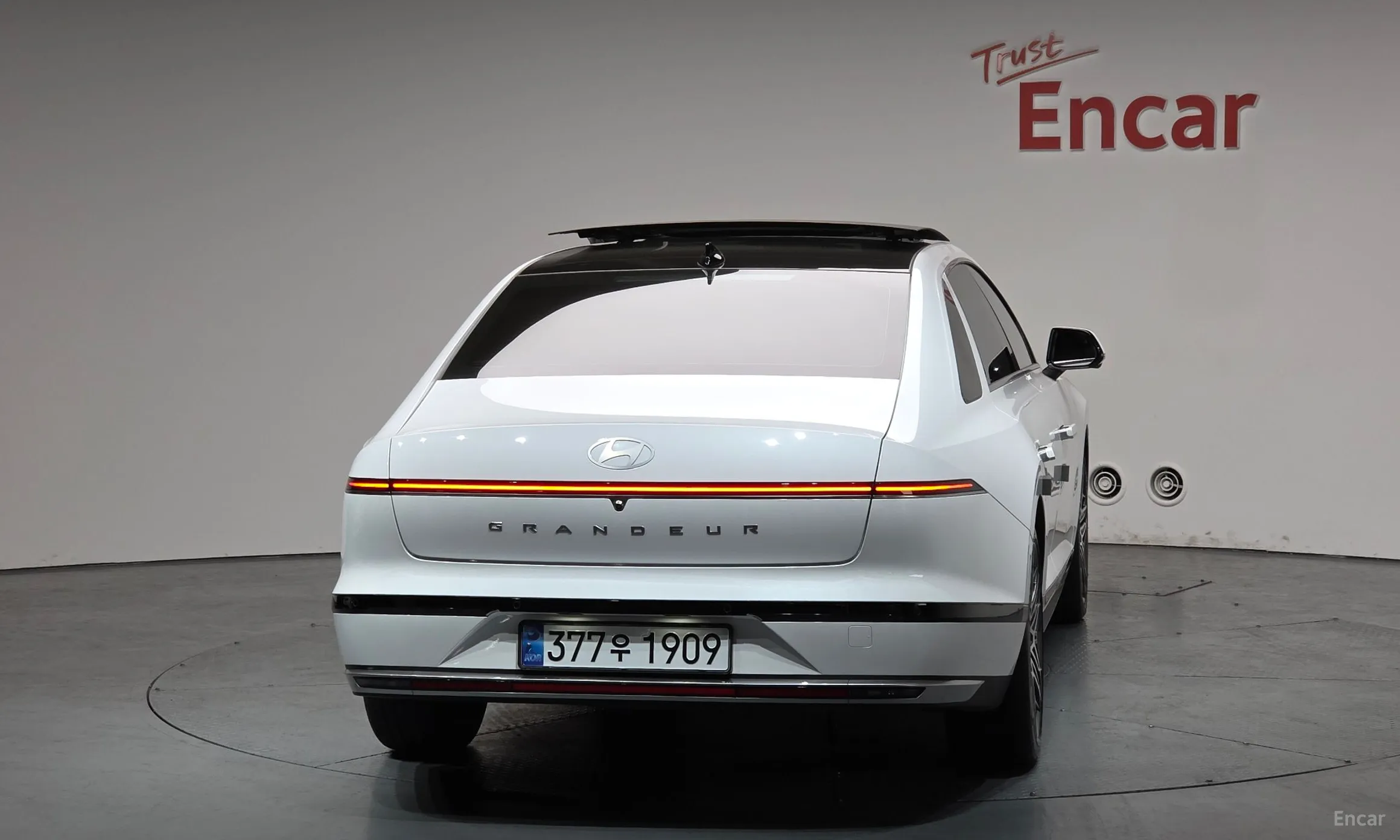 Hyundai Grandeur Hybrid (GN7) превью 4