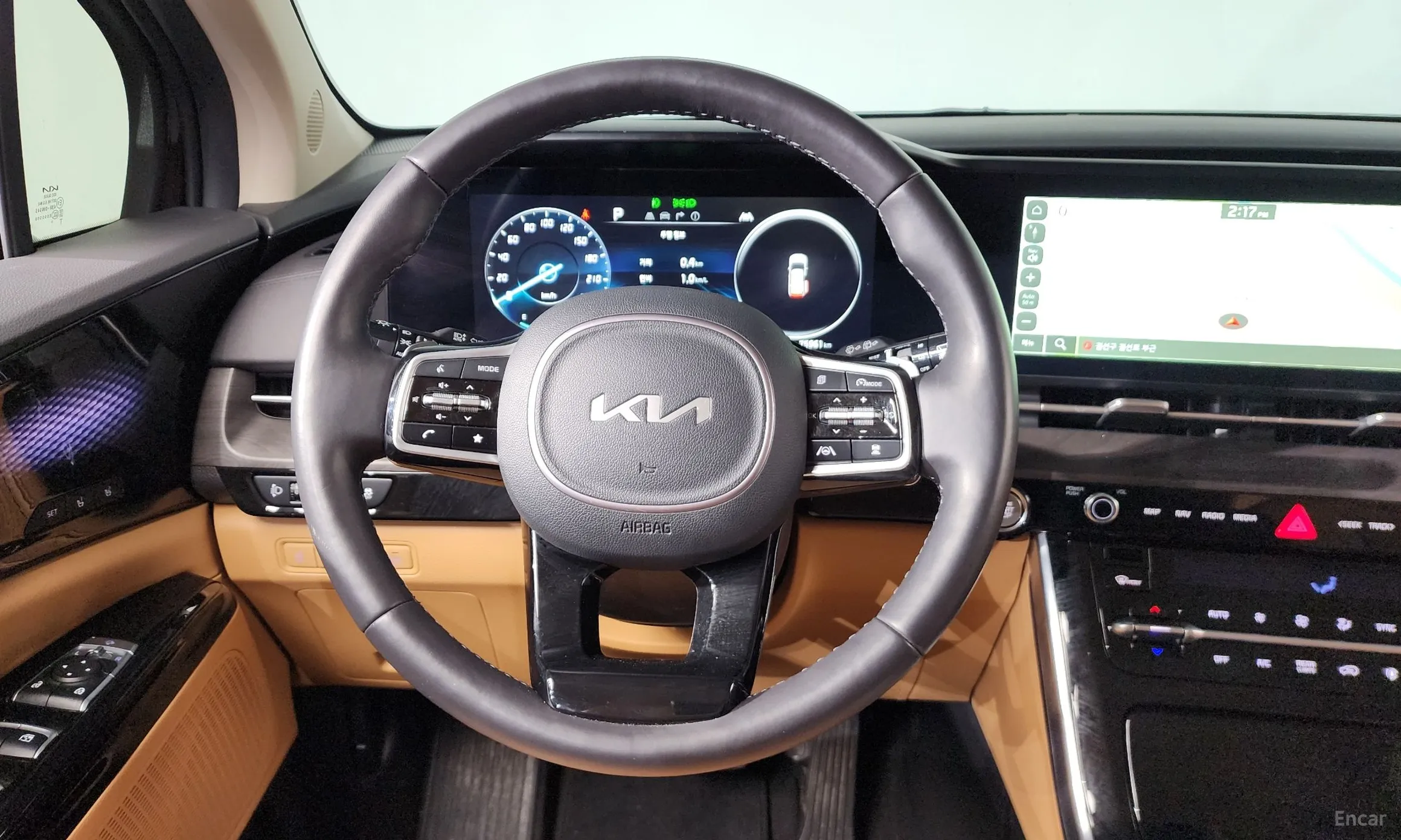 Kia Carnival Gen 4 превью 13