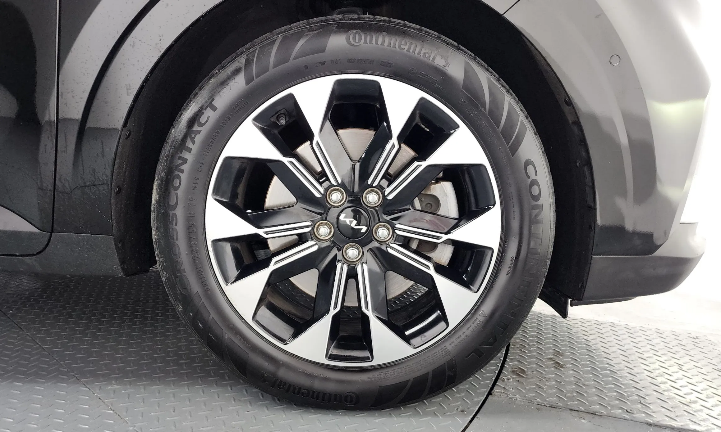 Kia Carnival Gen 4 превью 5