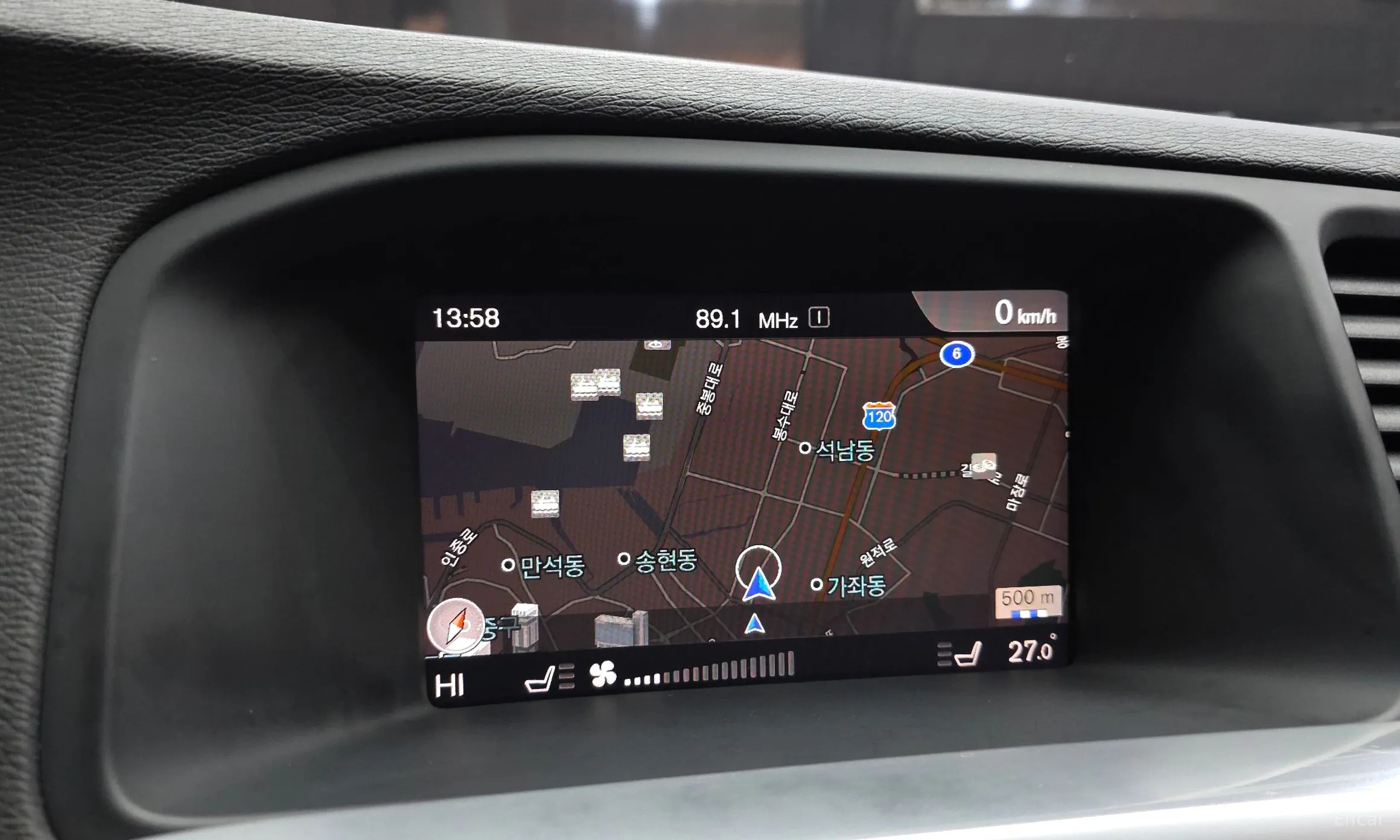 Volvo S60 превью 14