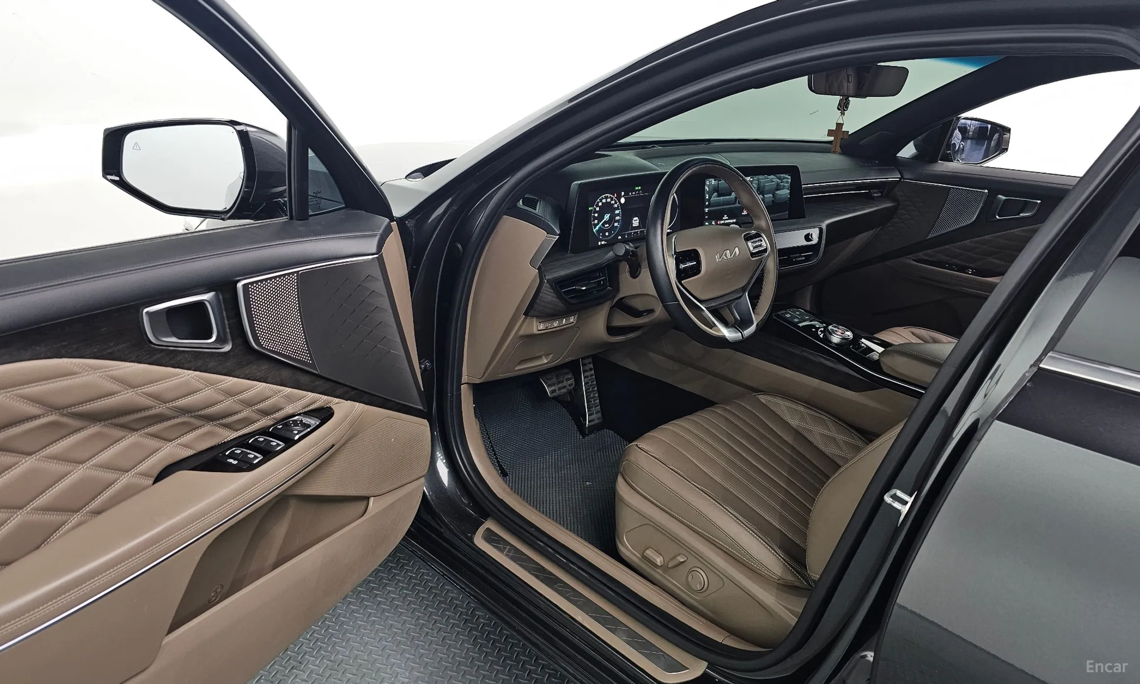 Kia K8 Hybrid превью 11