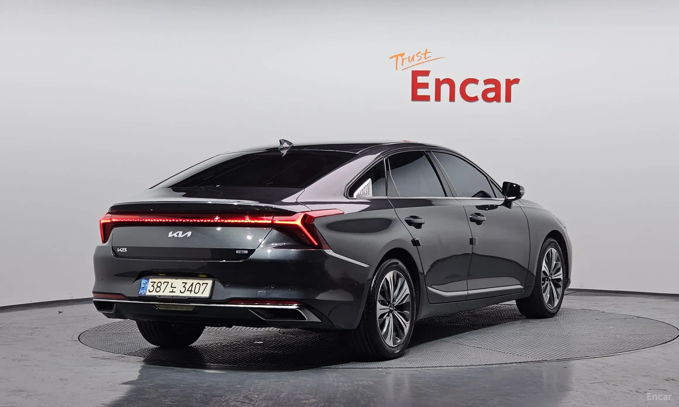 Kia K8 Hybrid