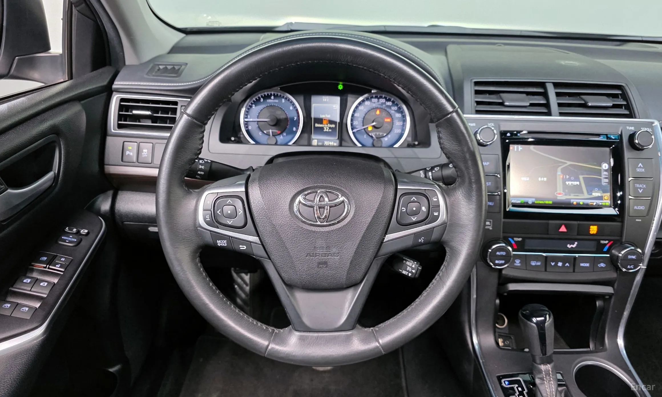 Toyota New Camry превью 13