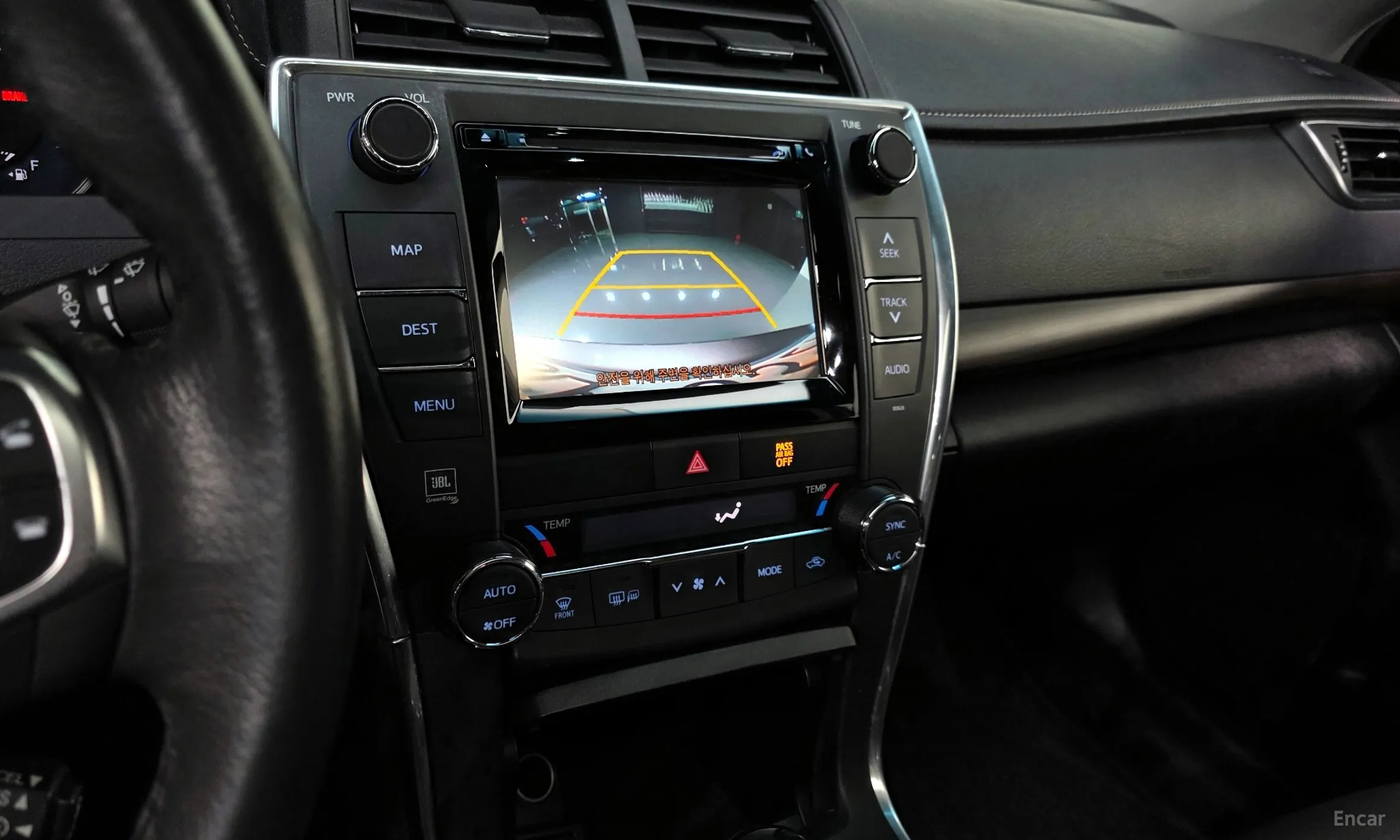 Toyota New Camry превью 15