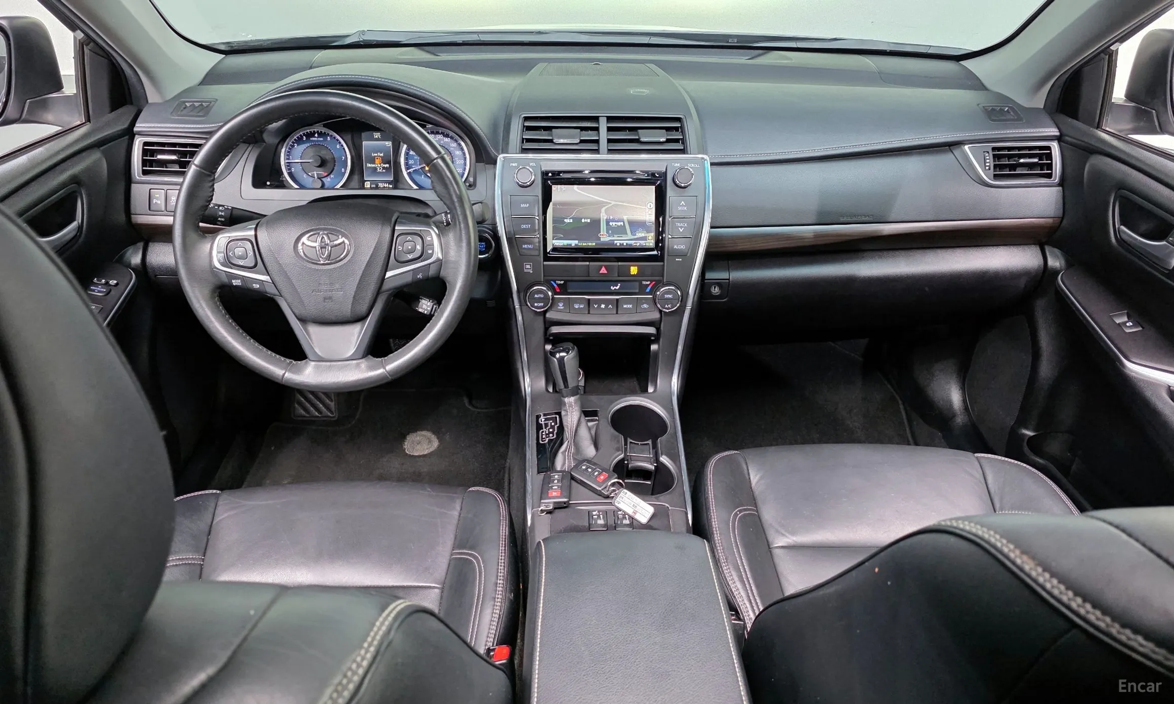 Toyota New Camry превью 7