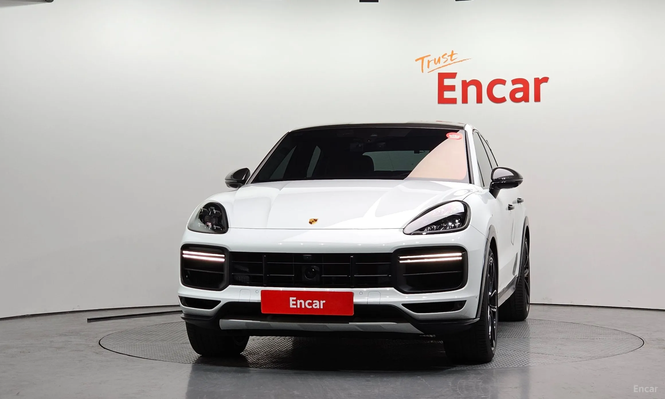 Porsche Cayenne (PO536) превью 3