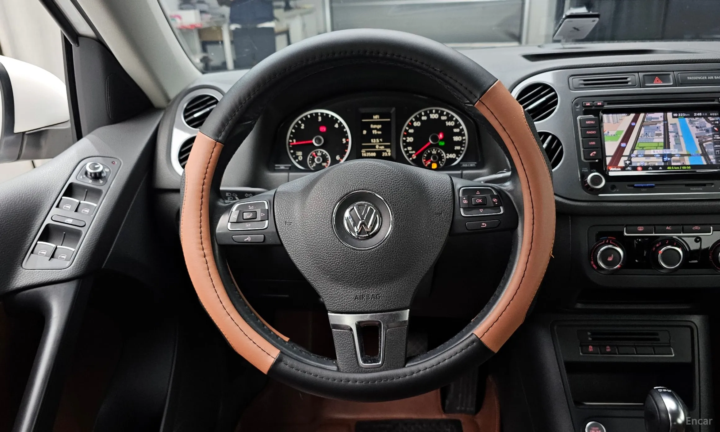 Volkswagen New Tiguan превью 14
