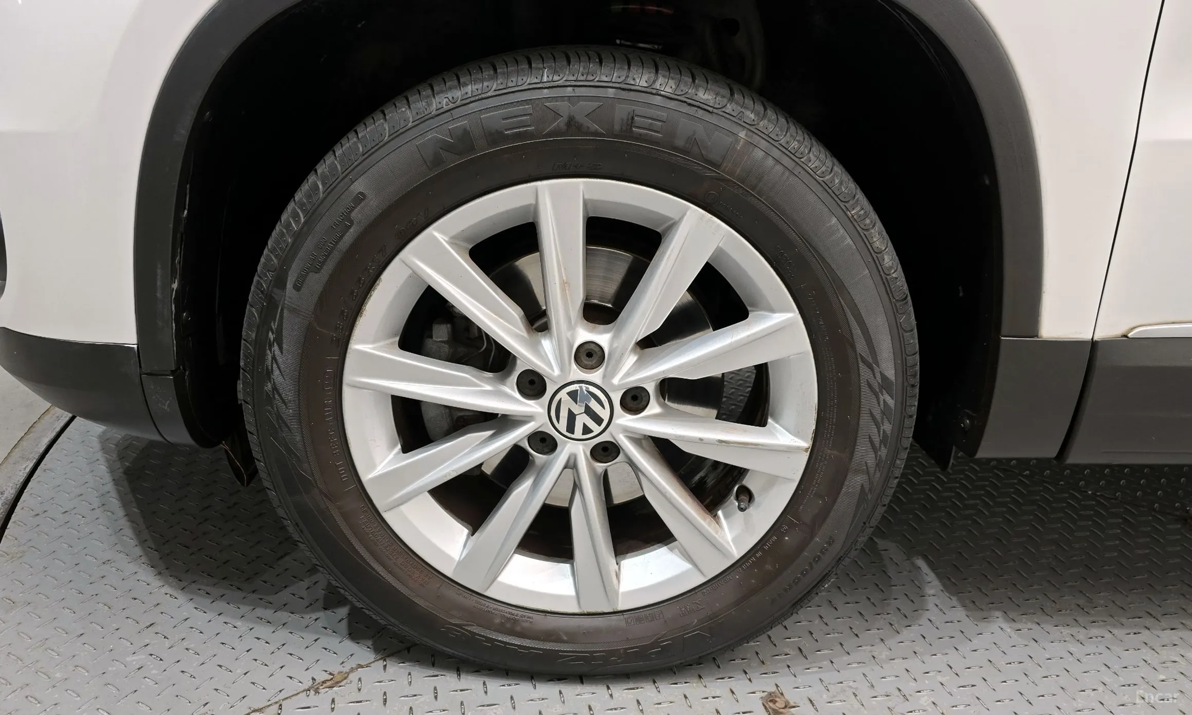 Volkswagen New Tiguan превью 5