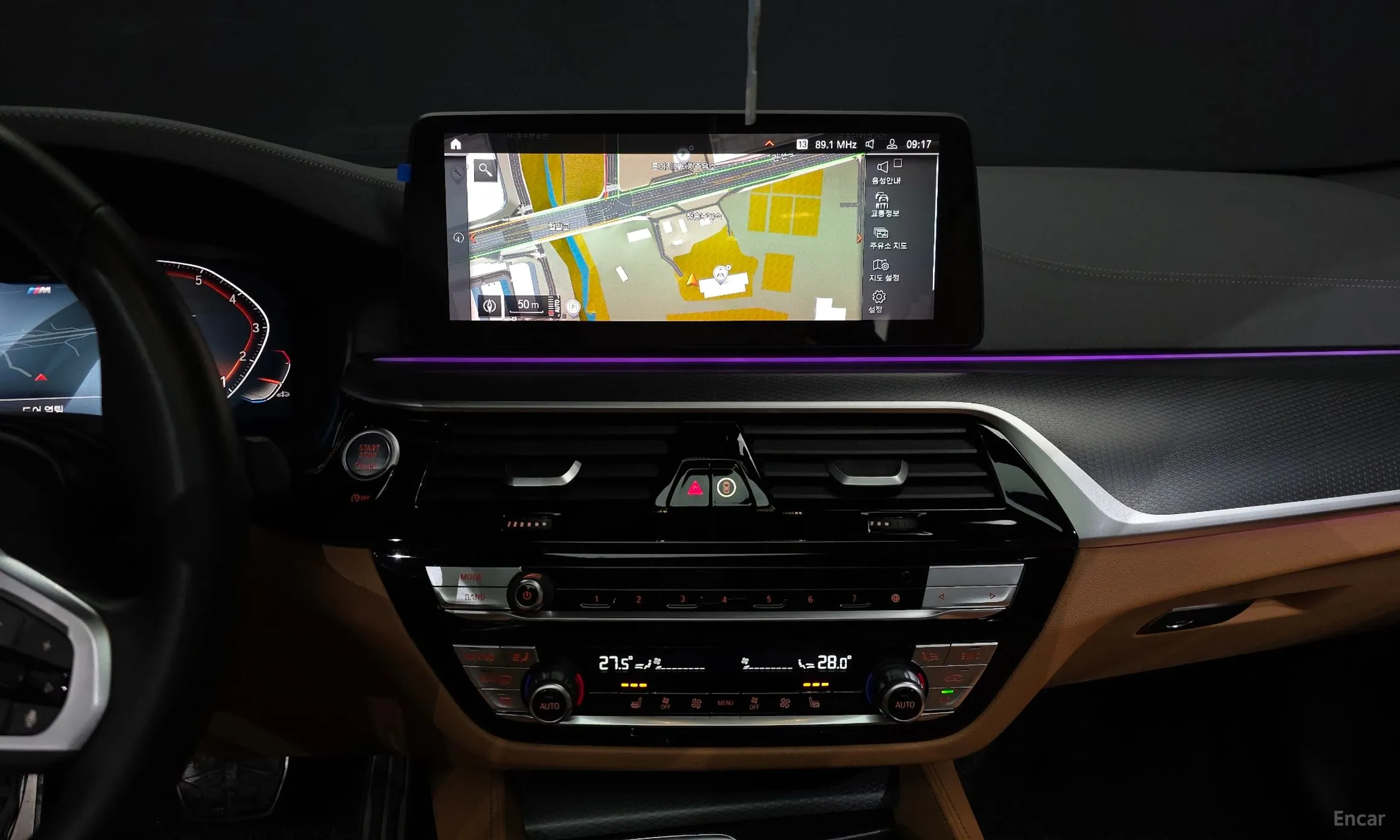 BMW 5 Series (G30) превью 14