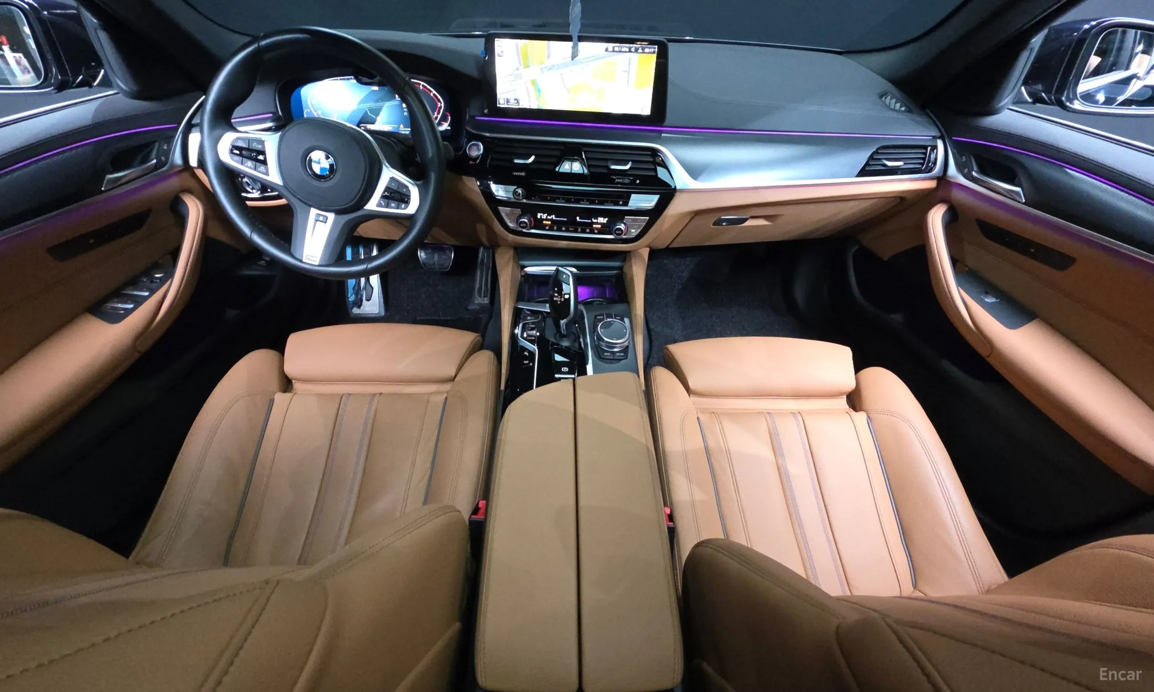 BMW 5 Series (G30) превью 7