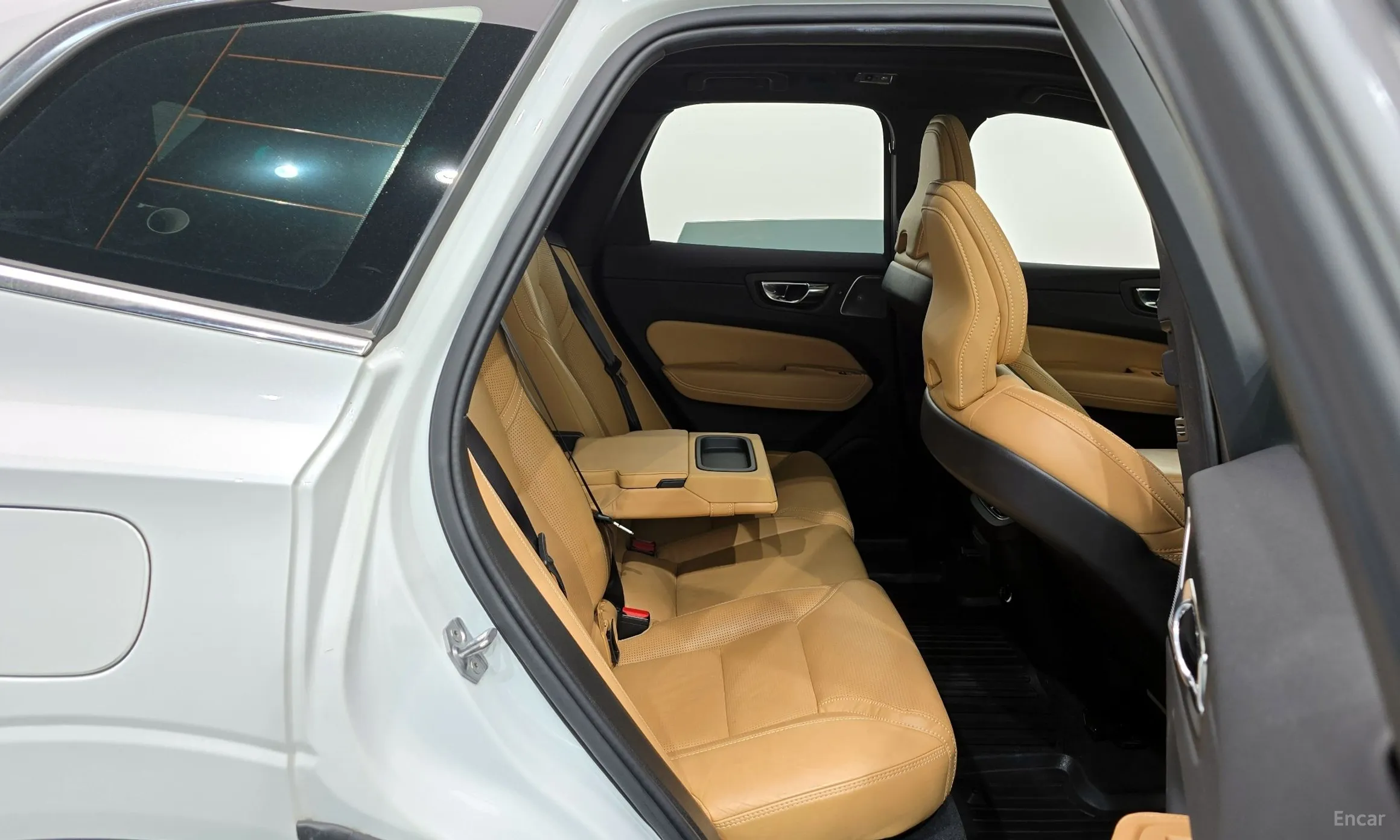 Volvo XC60 Gen 2 превью 12