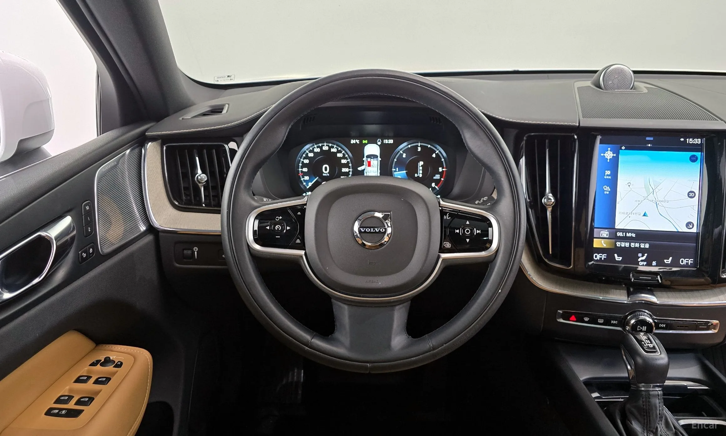 Volvo XC60 Gen 2 превью 13