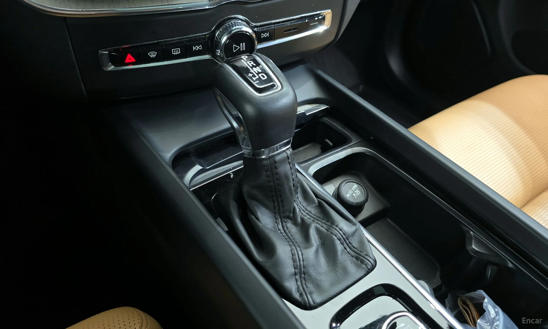 Volvo XC60 Gen 2 превью 9