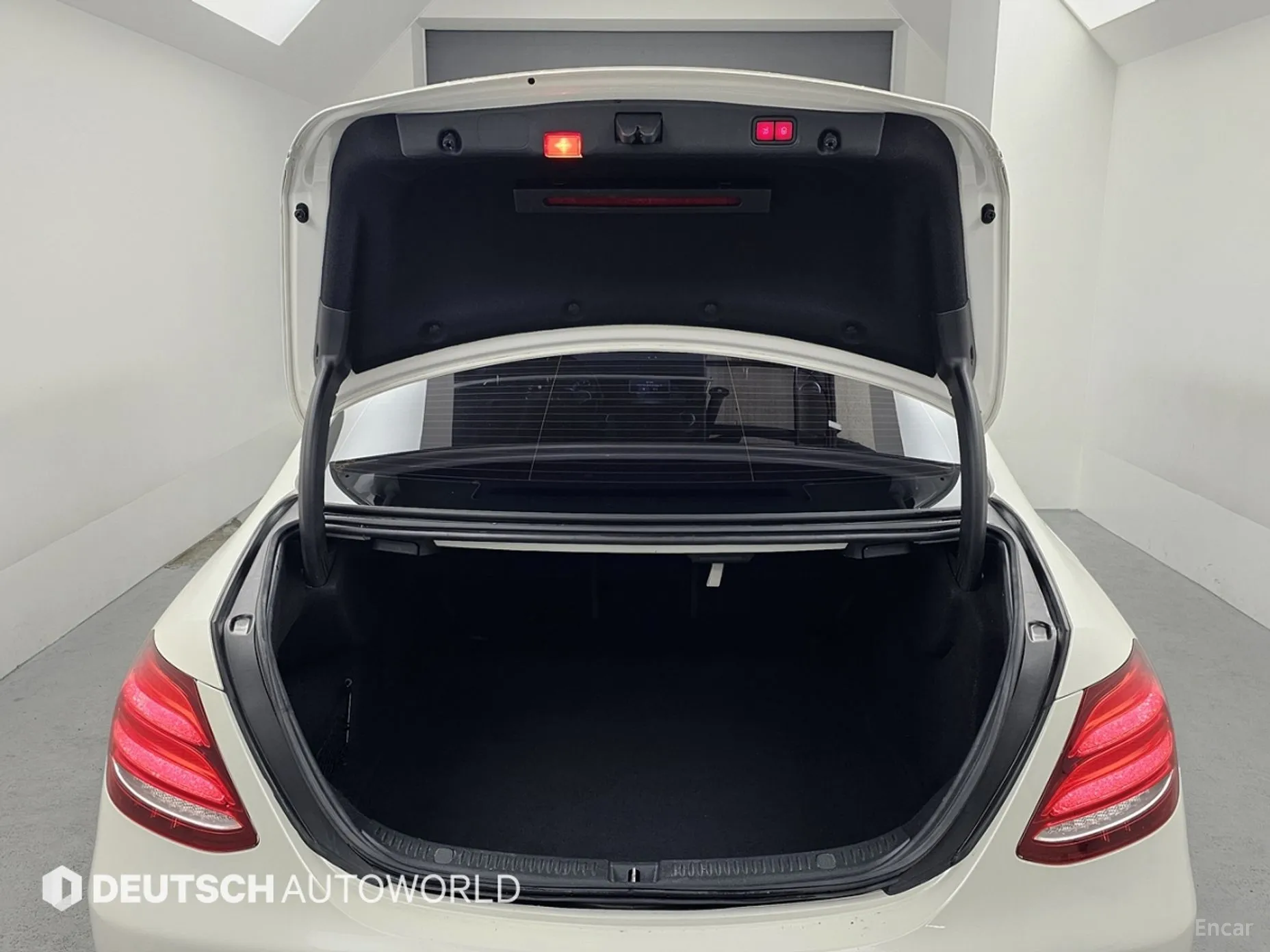Mercedes Benz E-Class W213 превью 19