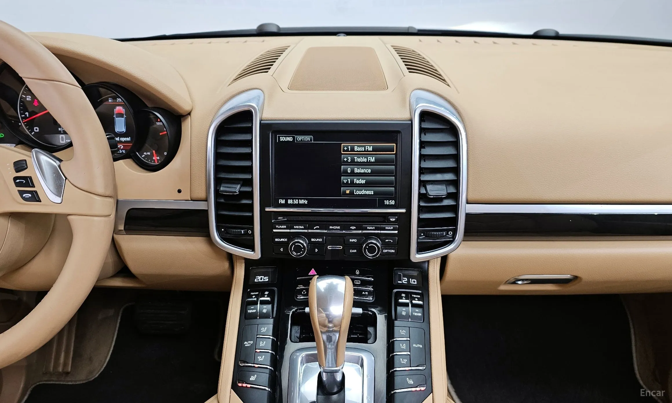 Porsche New Cayenne превью 15