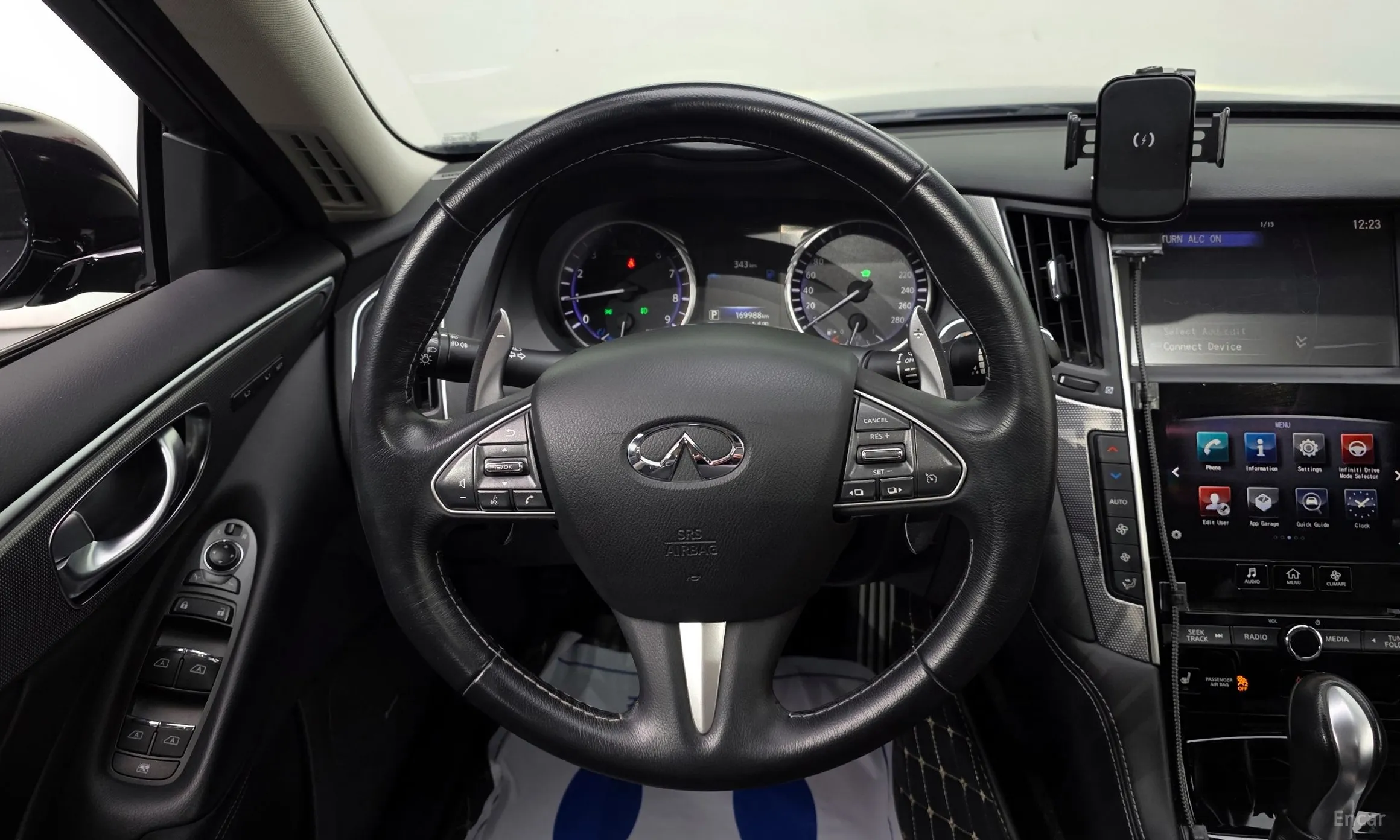Infiniti Q50 превью 14