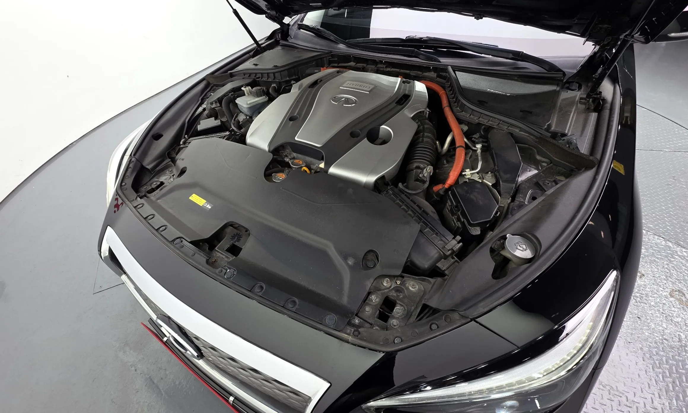 Infiniti Q50 превью 6
