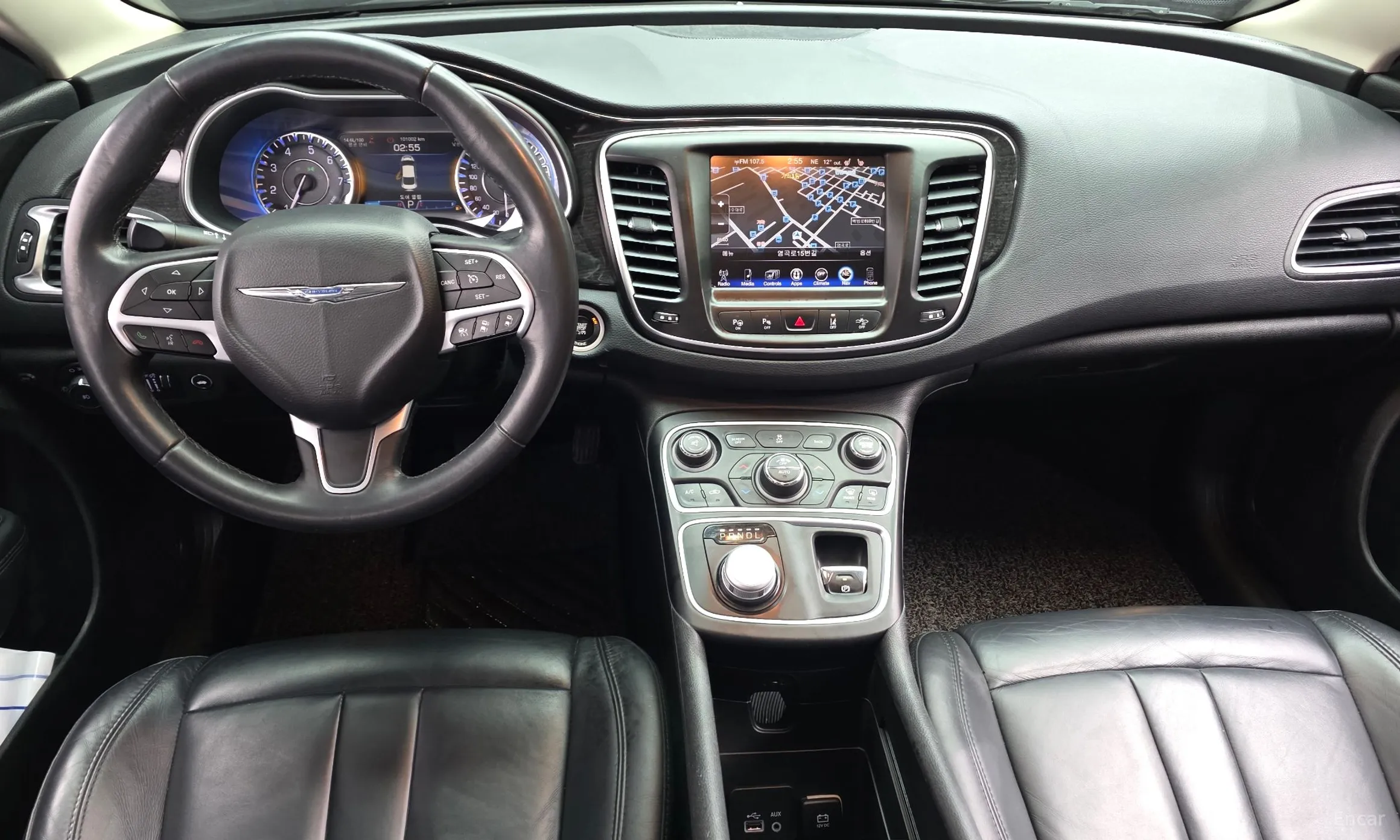 Chrysler 200 Second generation превью 7