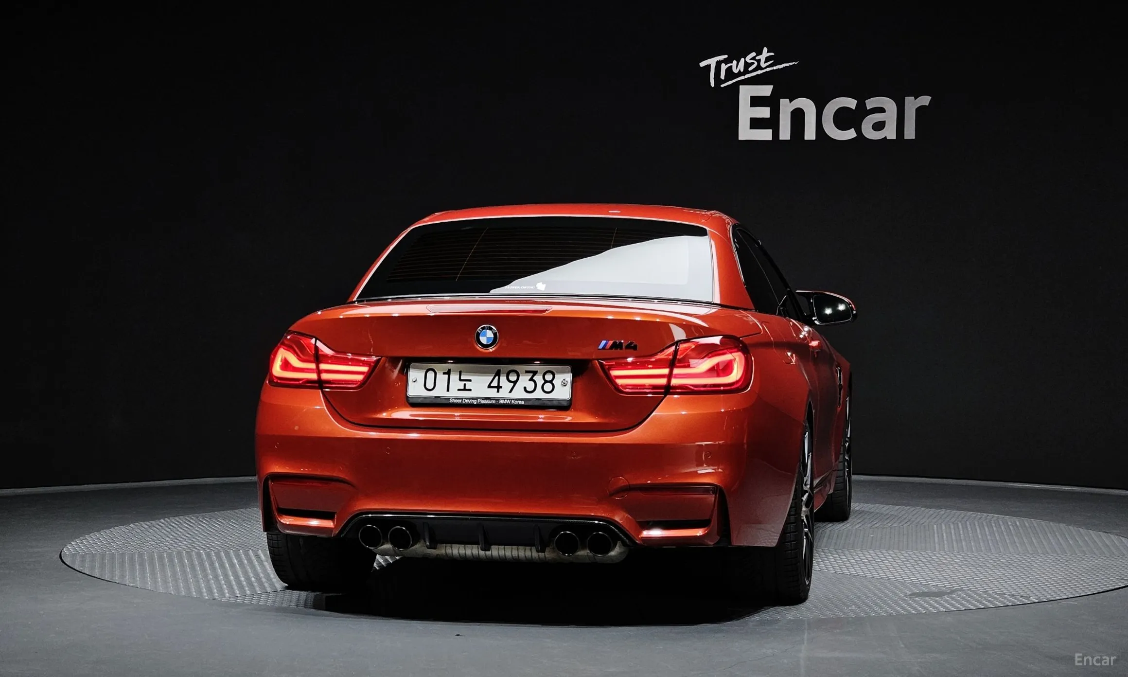 BMW M4 (F82) превью 4