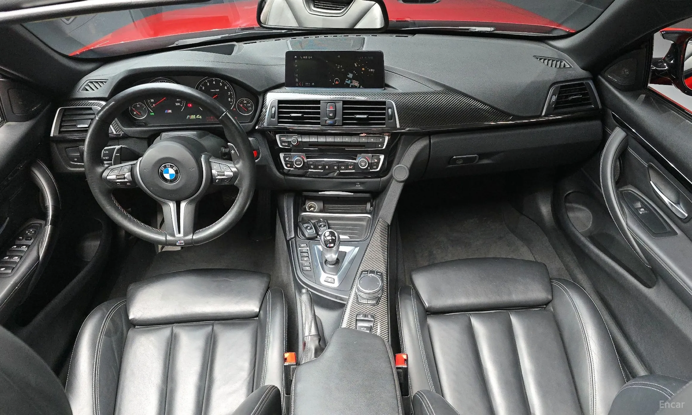 BMW M4 (F82) превью 7