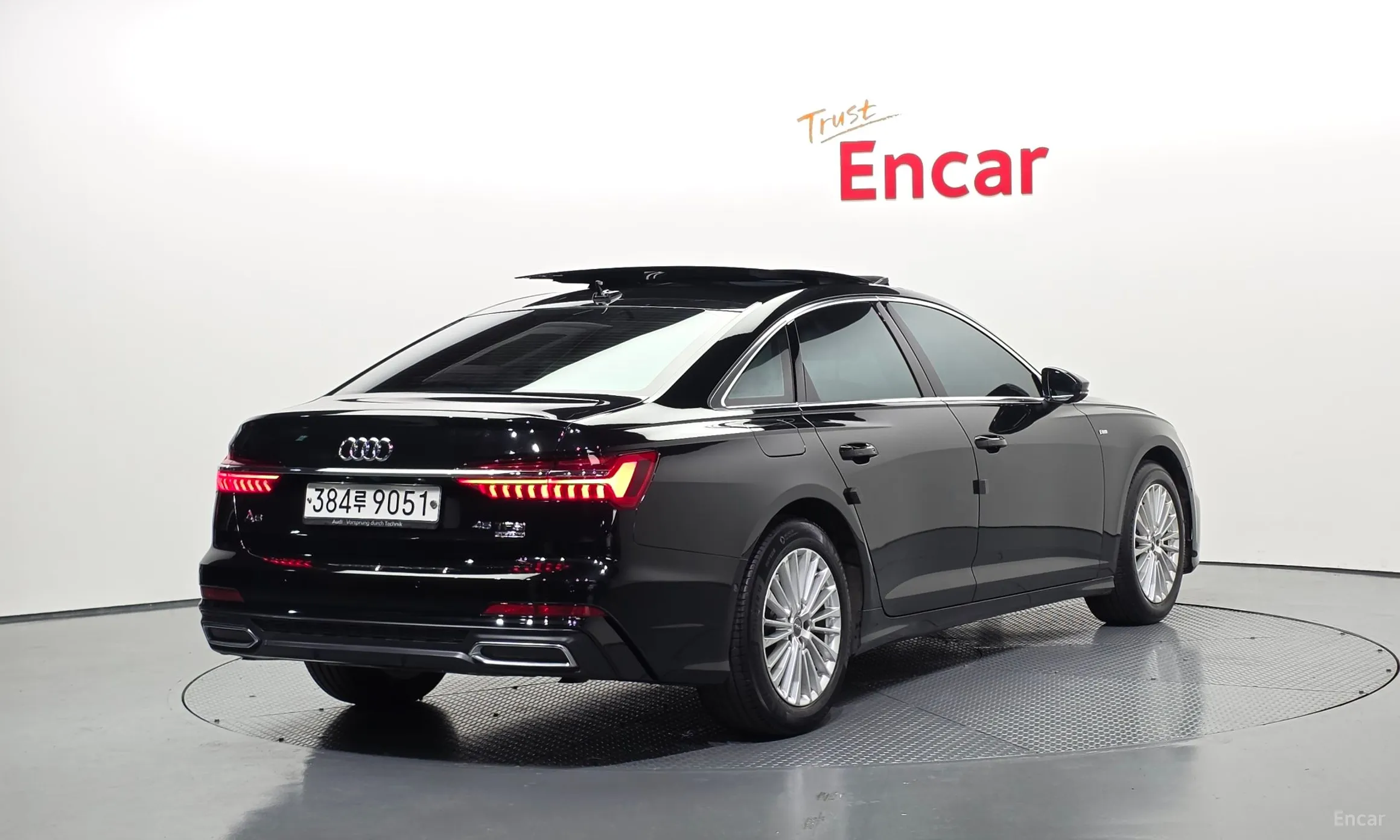 Audi A6 (C8)