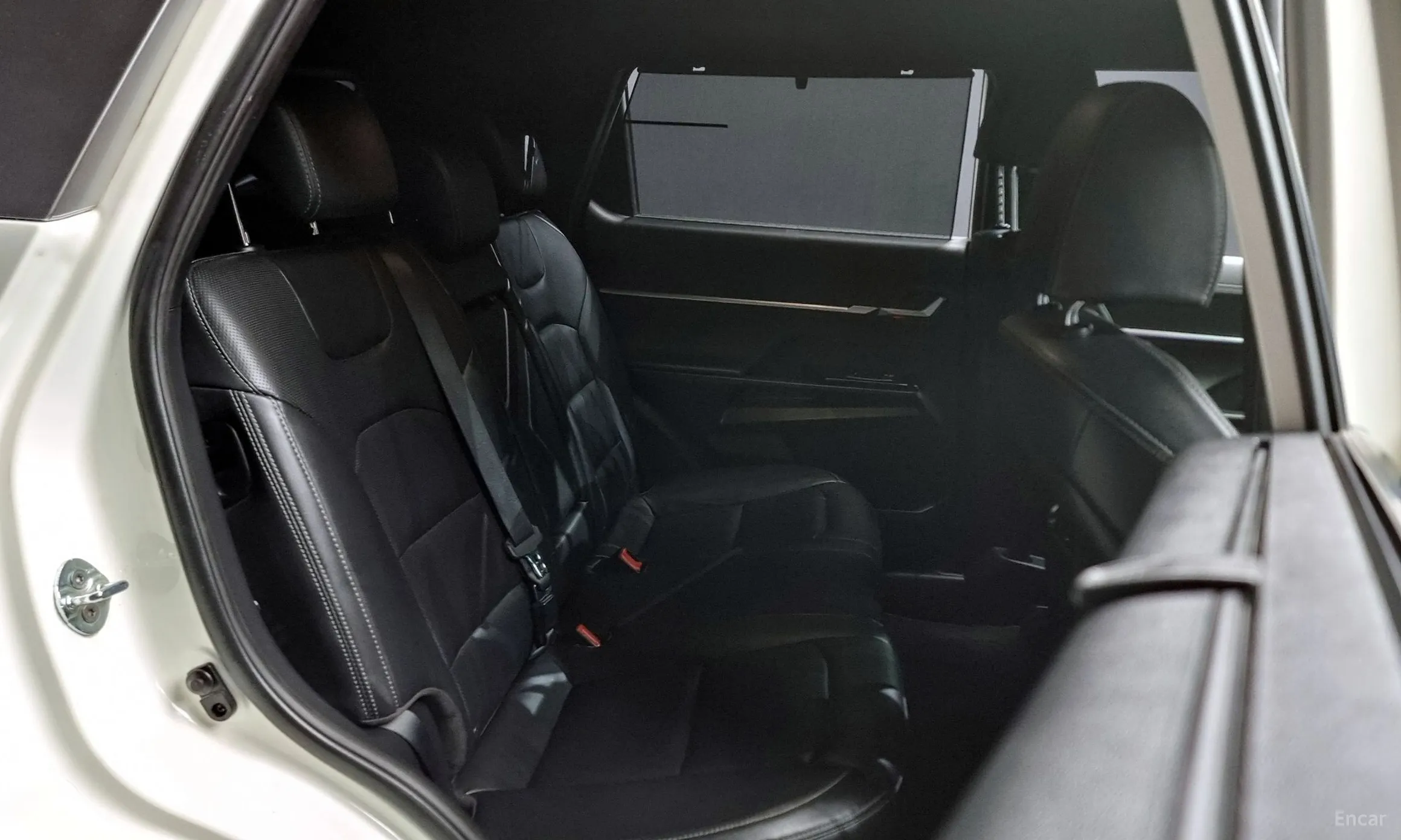 KG Mobility (SsangYong) Torres превью 12