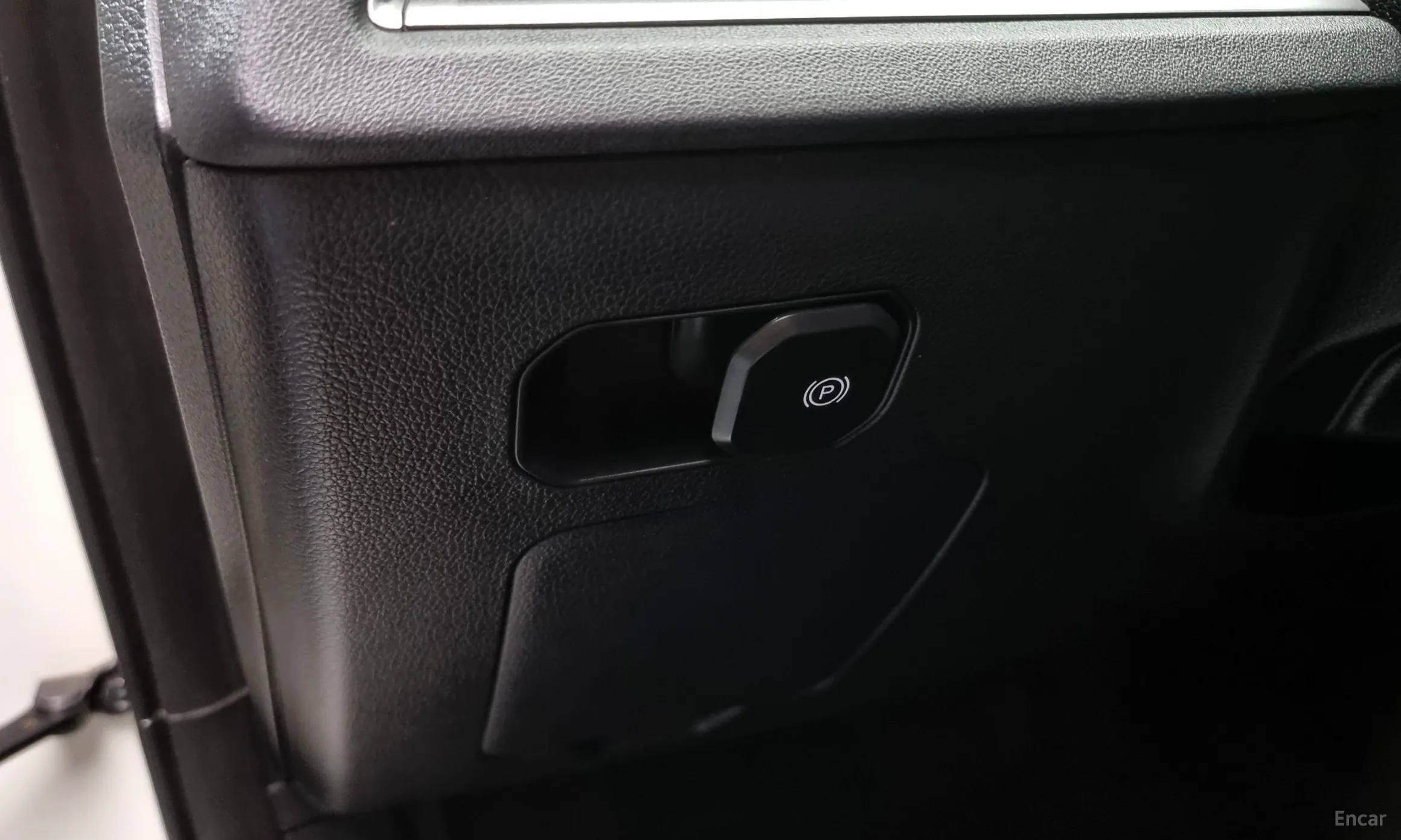 KG Mobility (SsangYong) Torres превью 13
