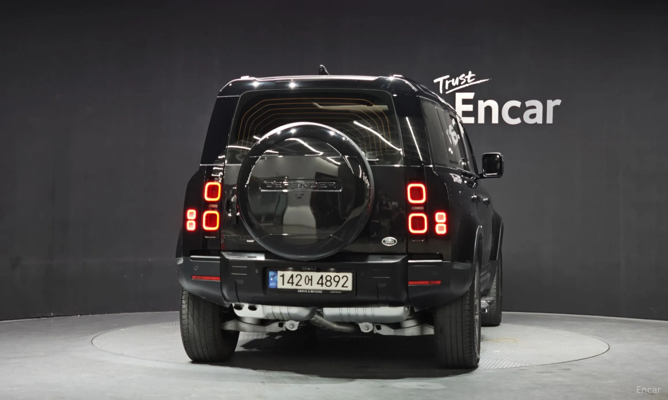 Land Rover Defender (L663) превью 4