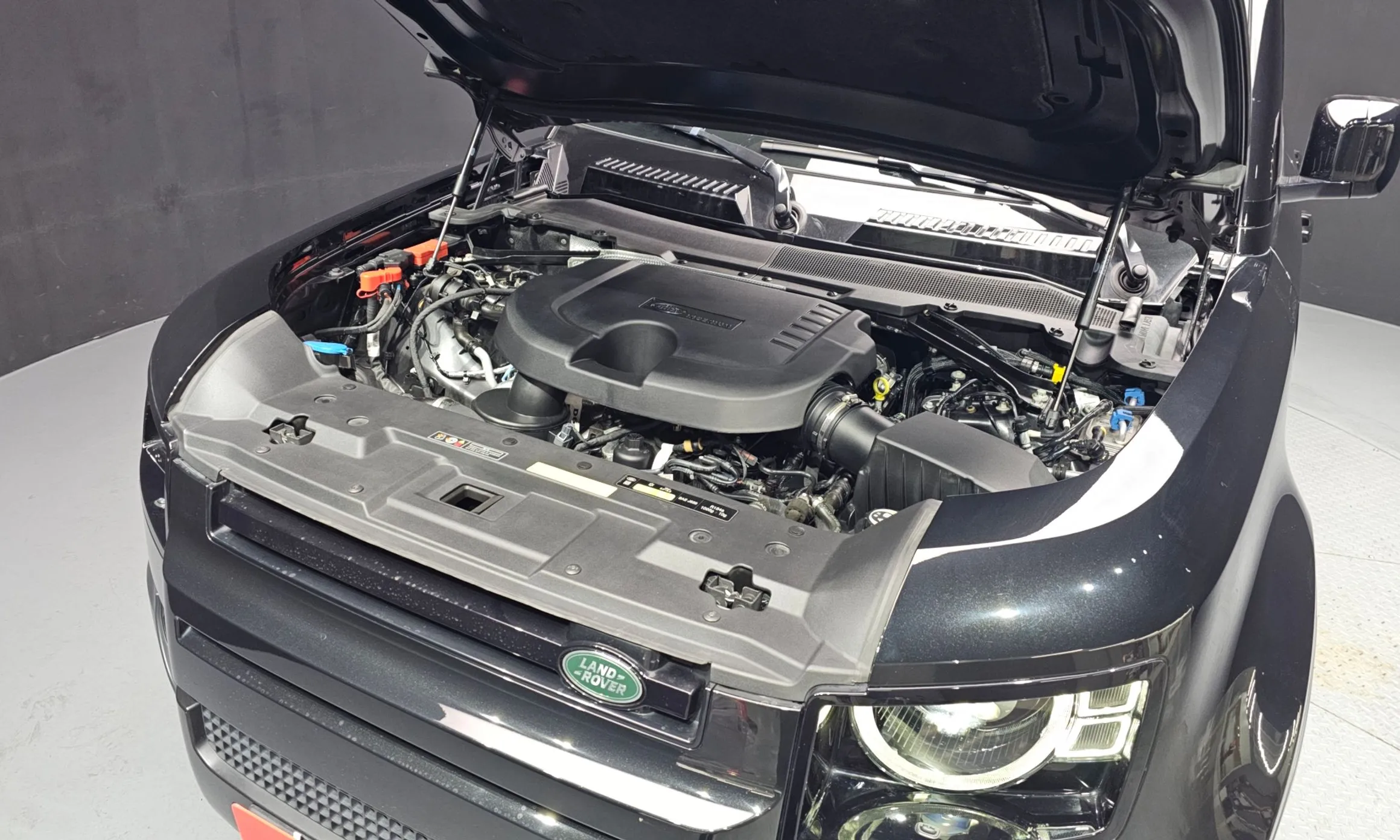 Land Rover Defender (L663) превью 6